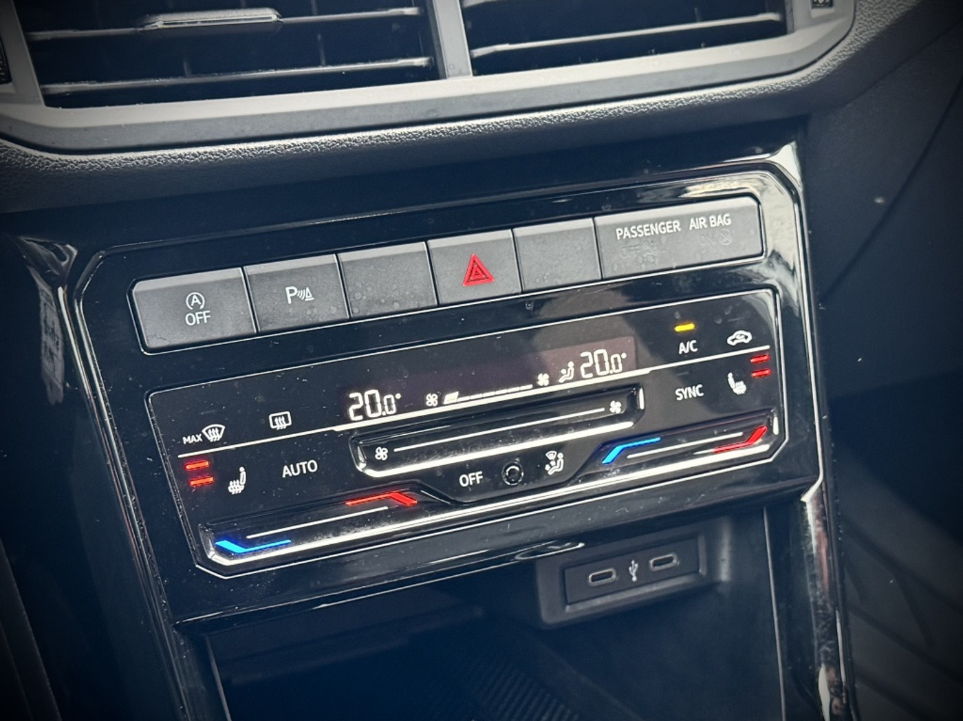 Foto van Volkswagen T-cross