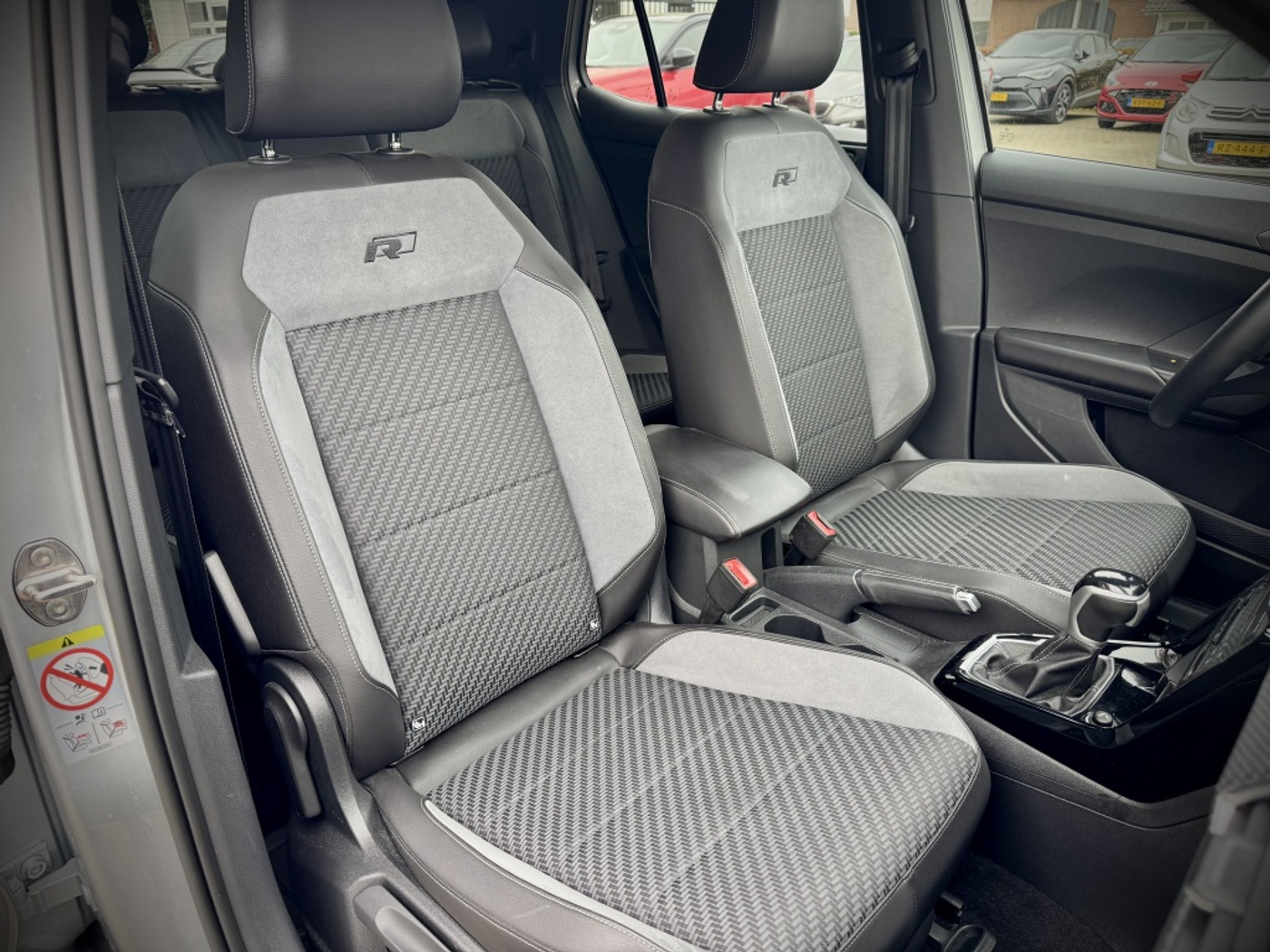 Foto van Volkswagen T-cross