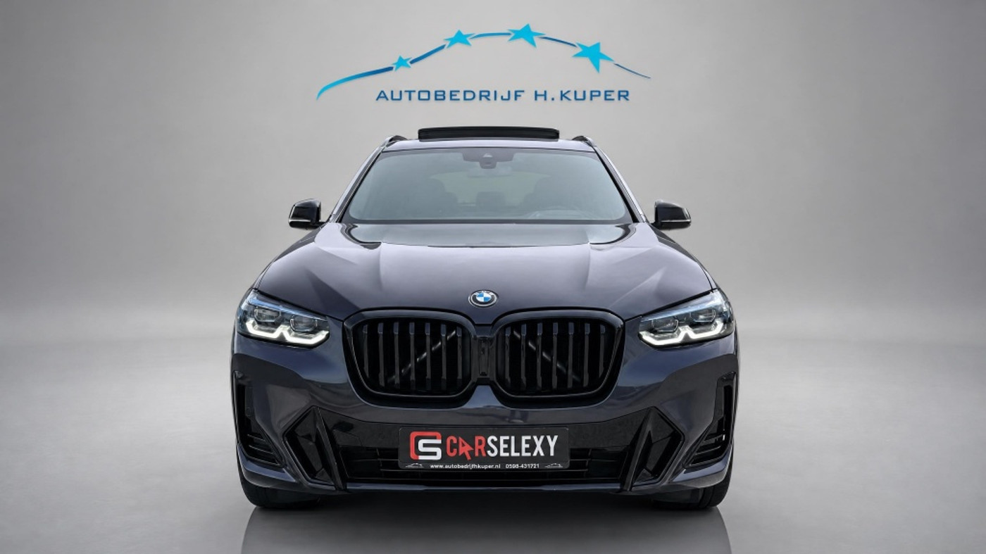 Foto van BMW X3 Xdrive30e
