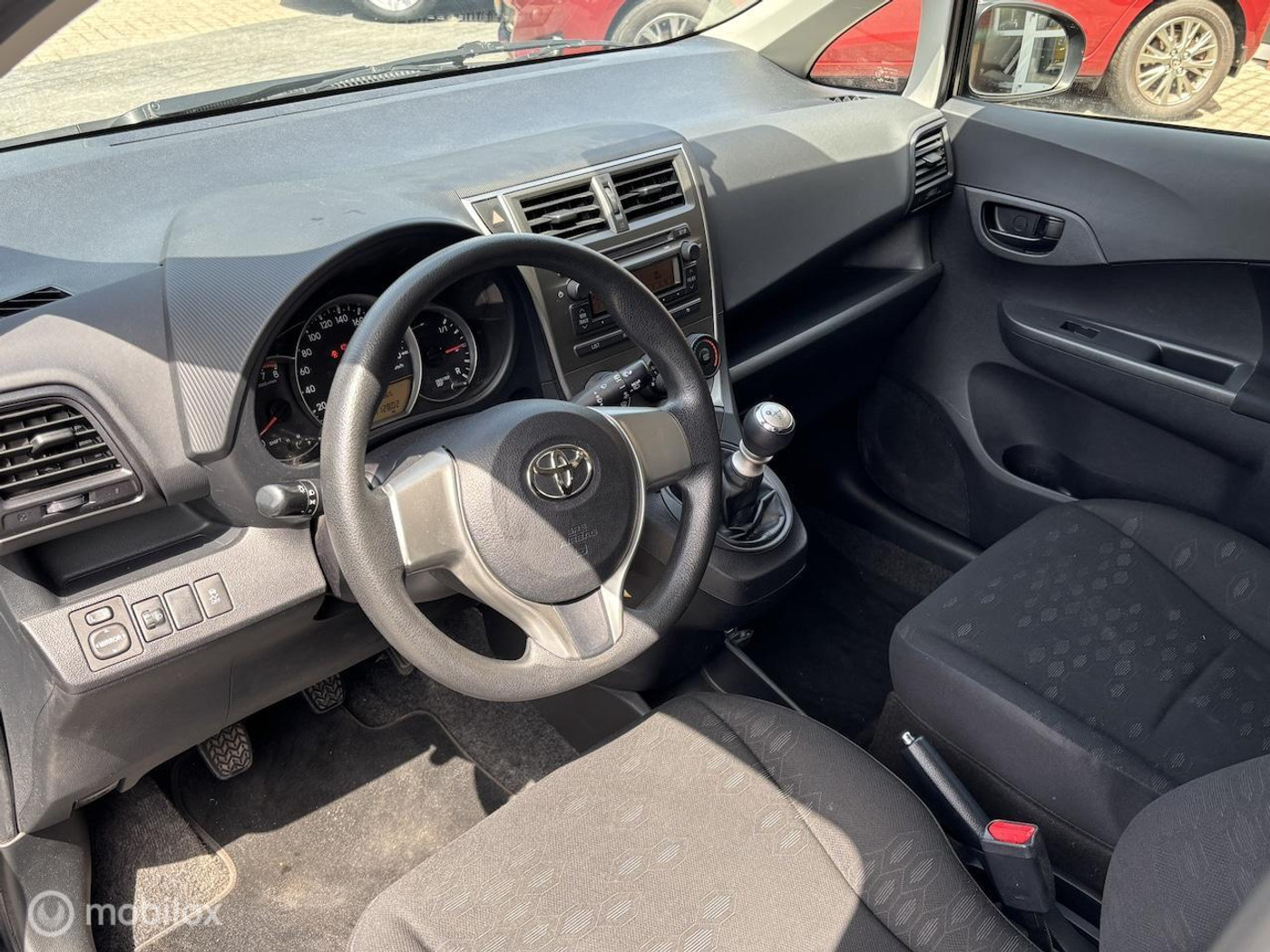 Foto van Toyota Toyota Verso-s