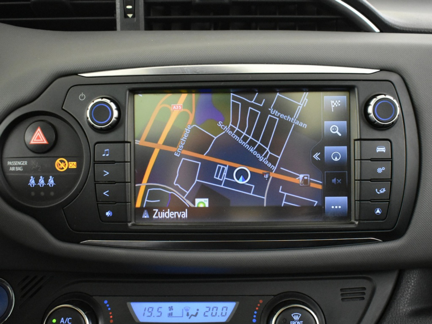 Foto van Toyota Toyota Yaris Hybrid