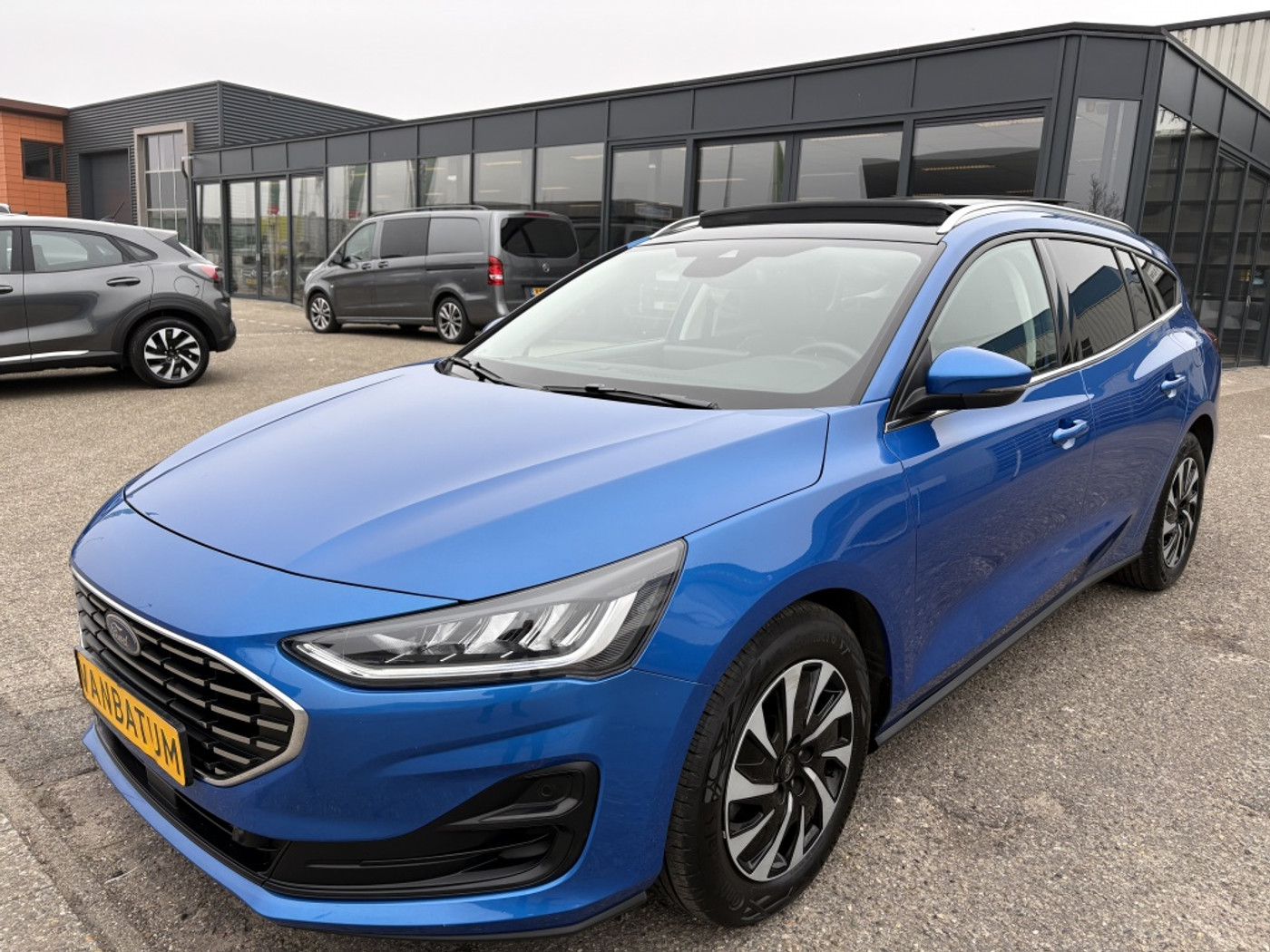Ford Focus 1.0 Ecoboost Titanium X | Panodak 2023 - voorkant