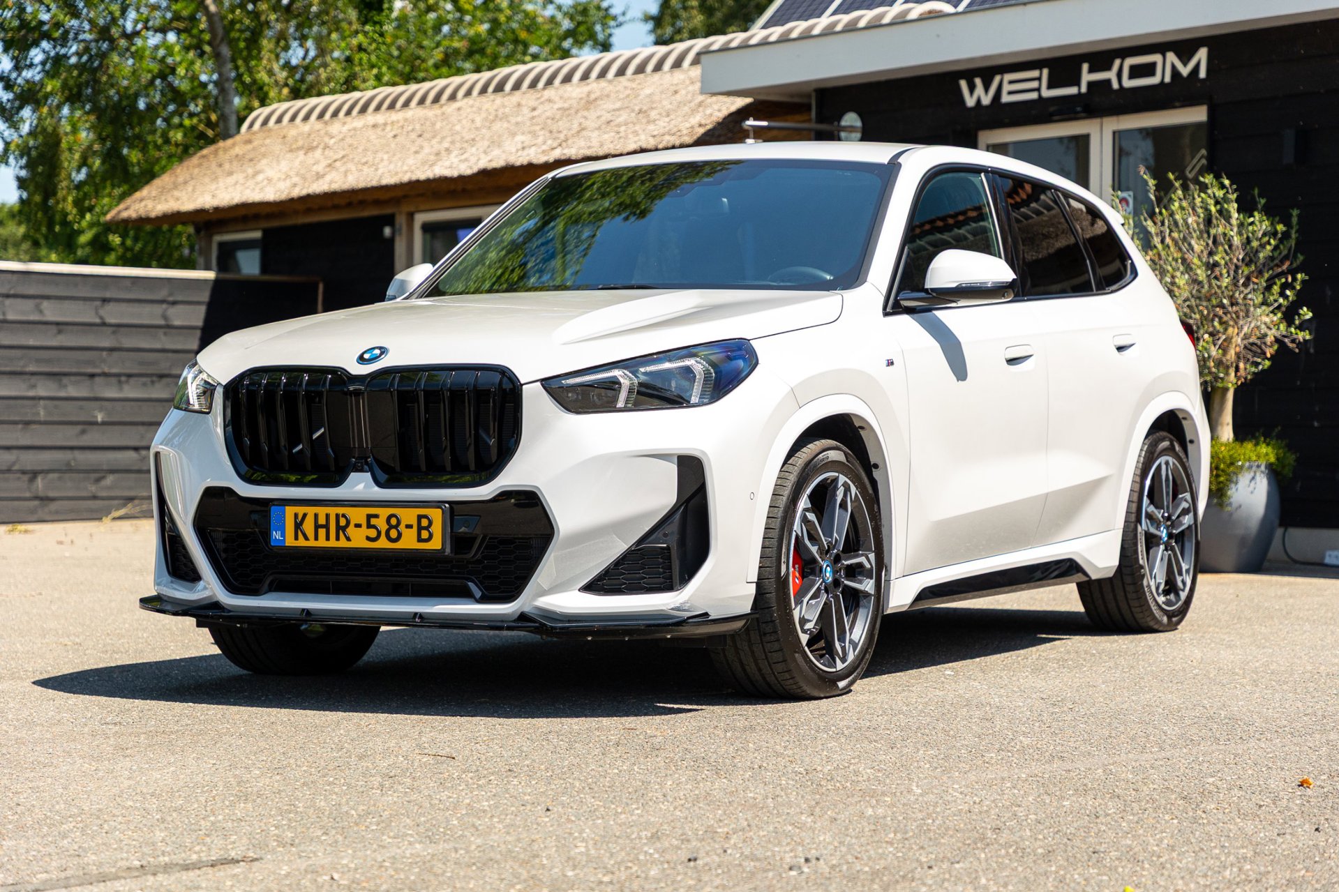 Foto van BMW Ix1 Edrive20