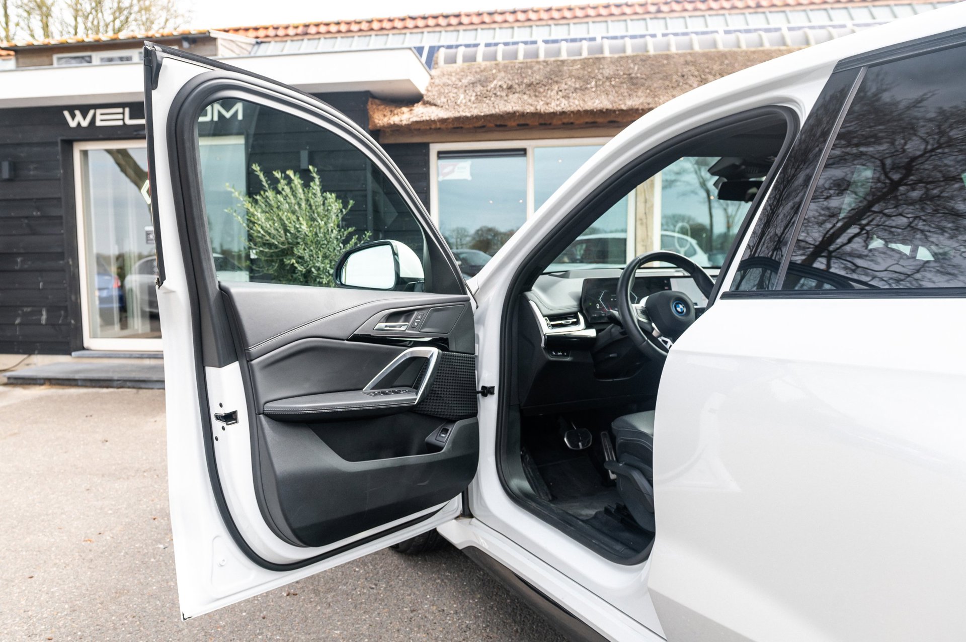 Foto van BMW Ix1 Edrive20