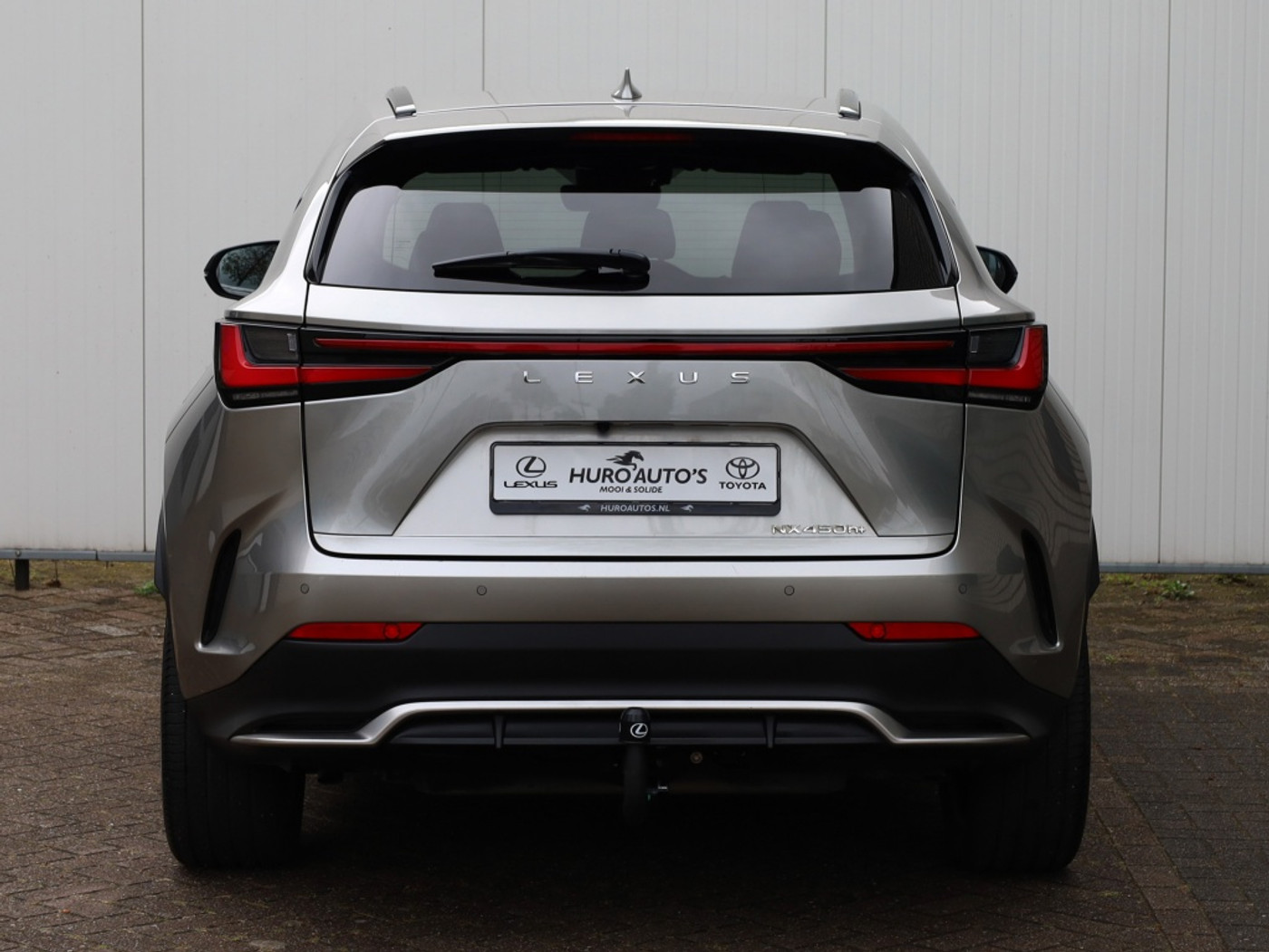 Foto van Lexus Lexus Nx450h+