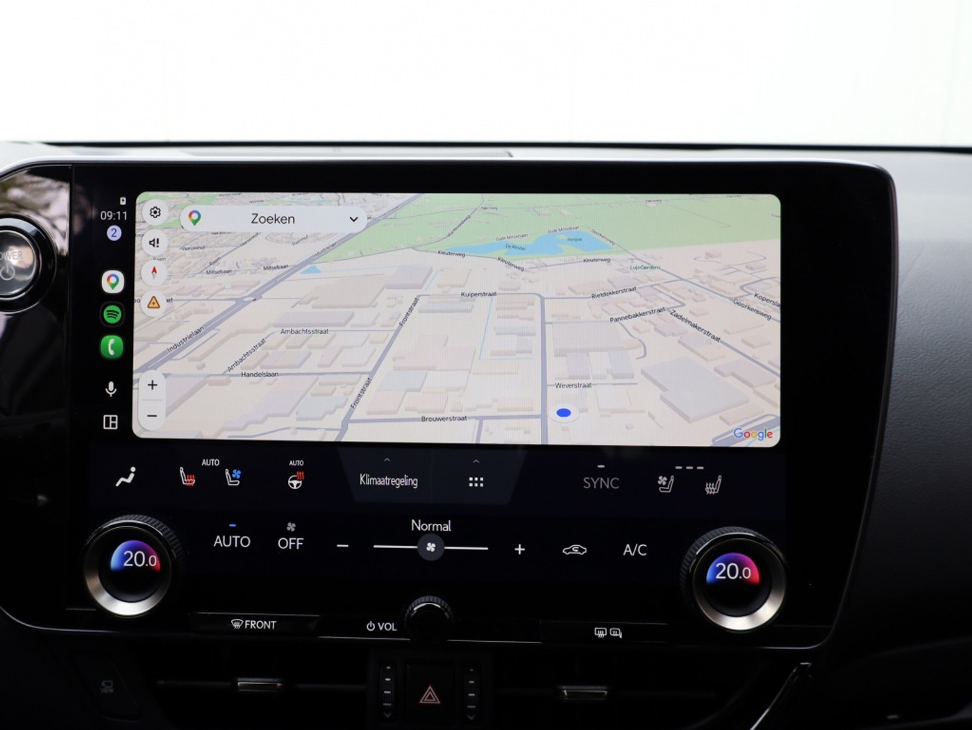 Foto van Lexus Lexus Nx450h+