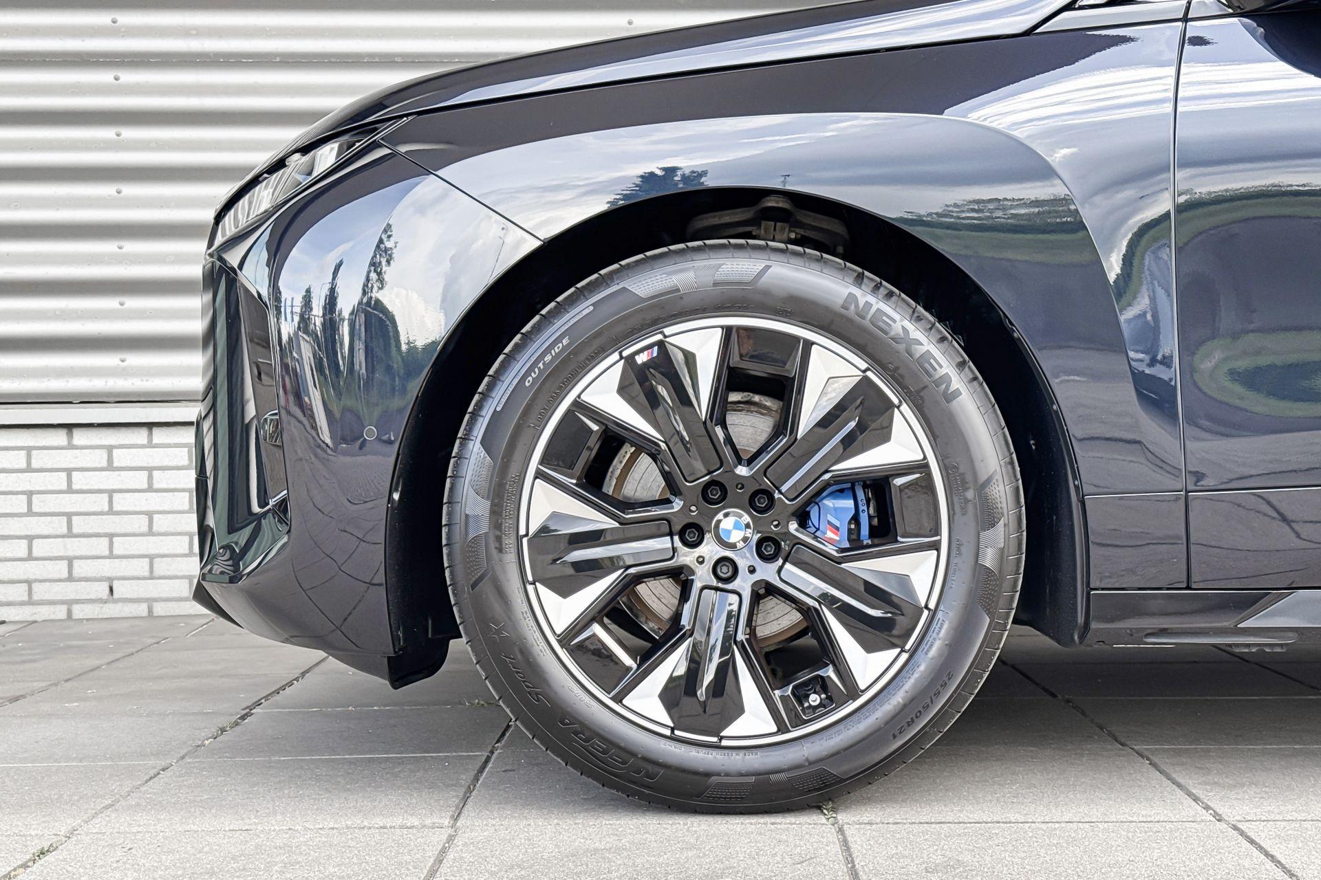 Foto van BMW Ix