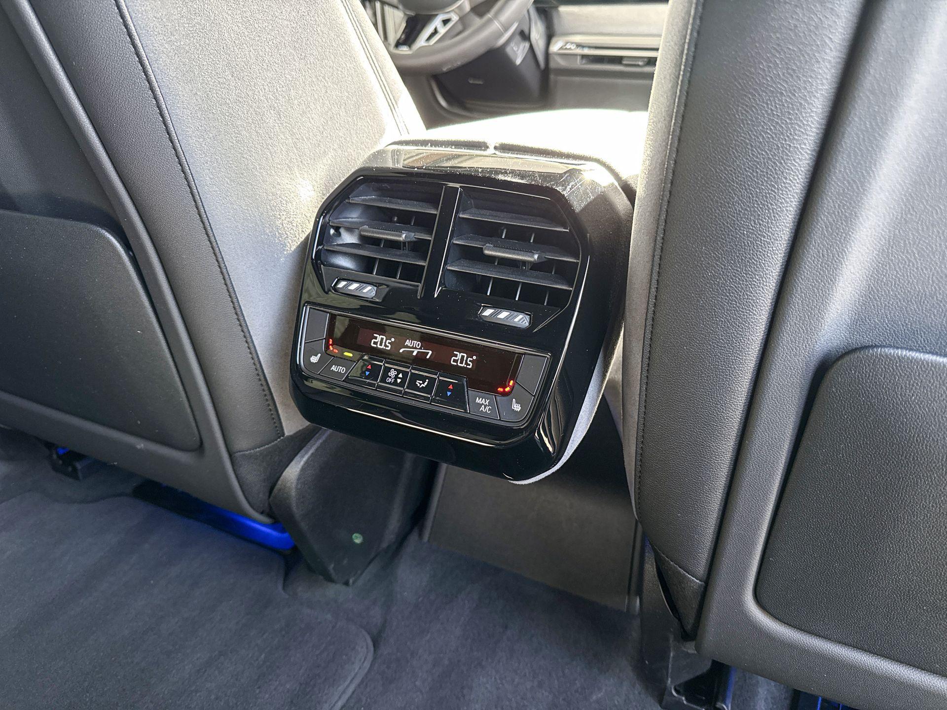 Foto van BMW Ix