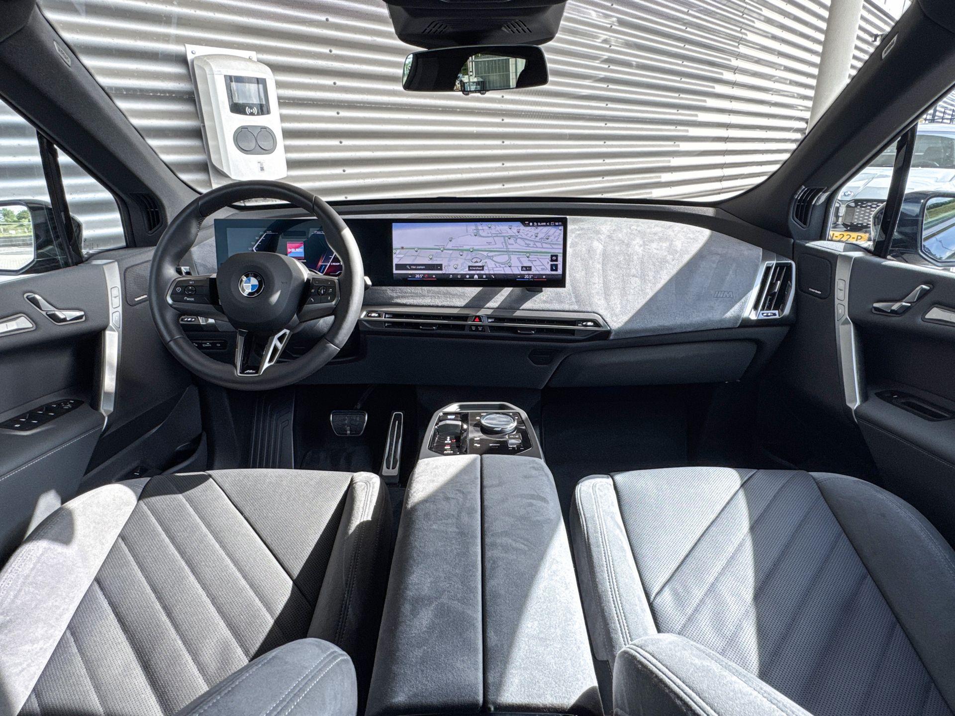 Foto van BMW Ix