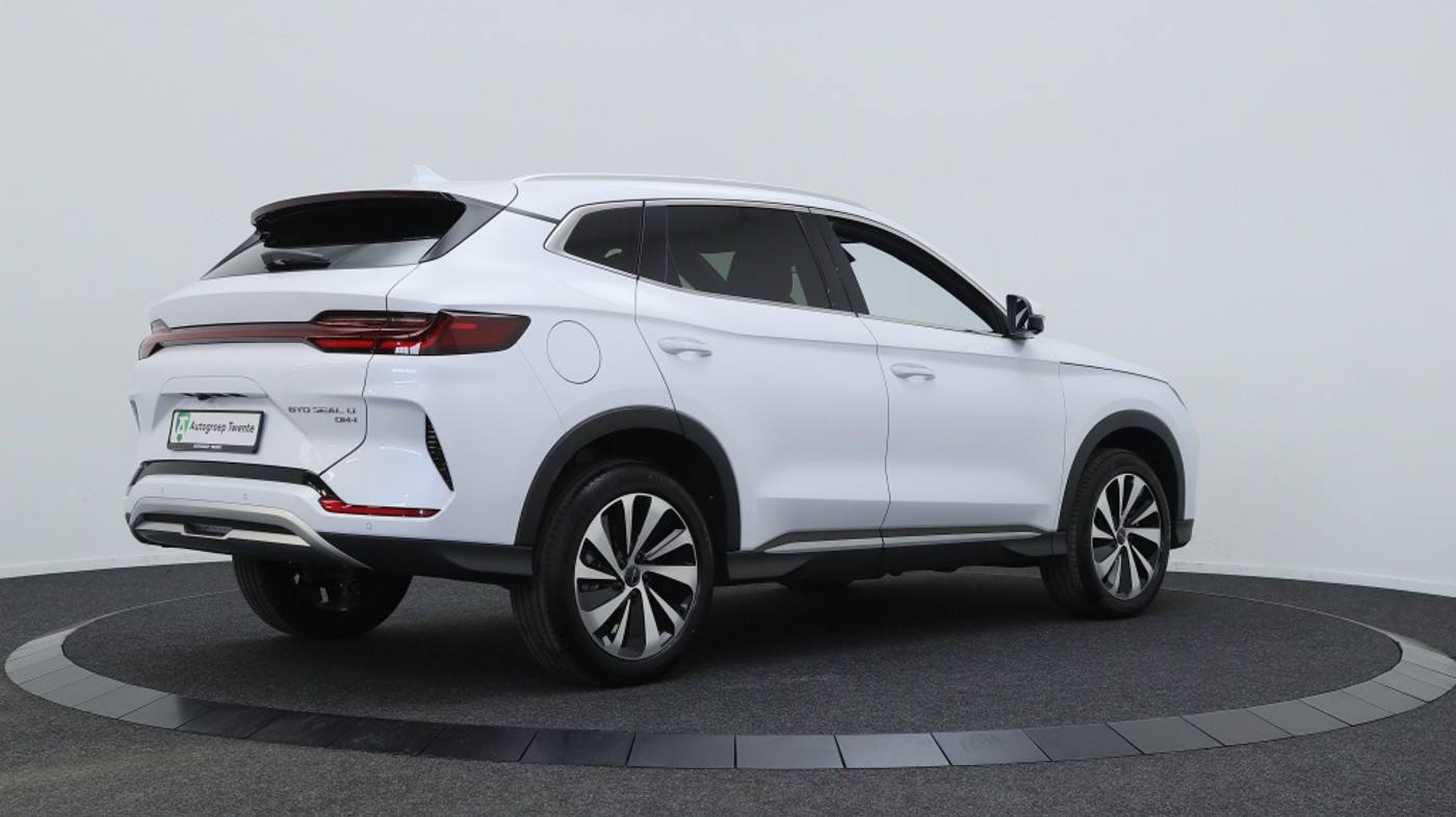 Foto van BYD BYD Seal U Dm-i