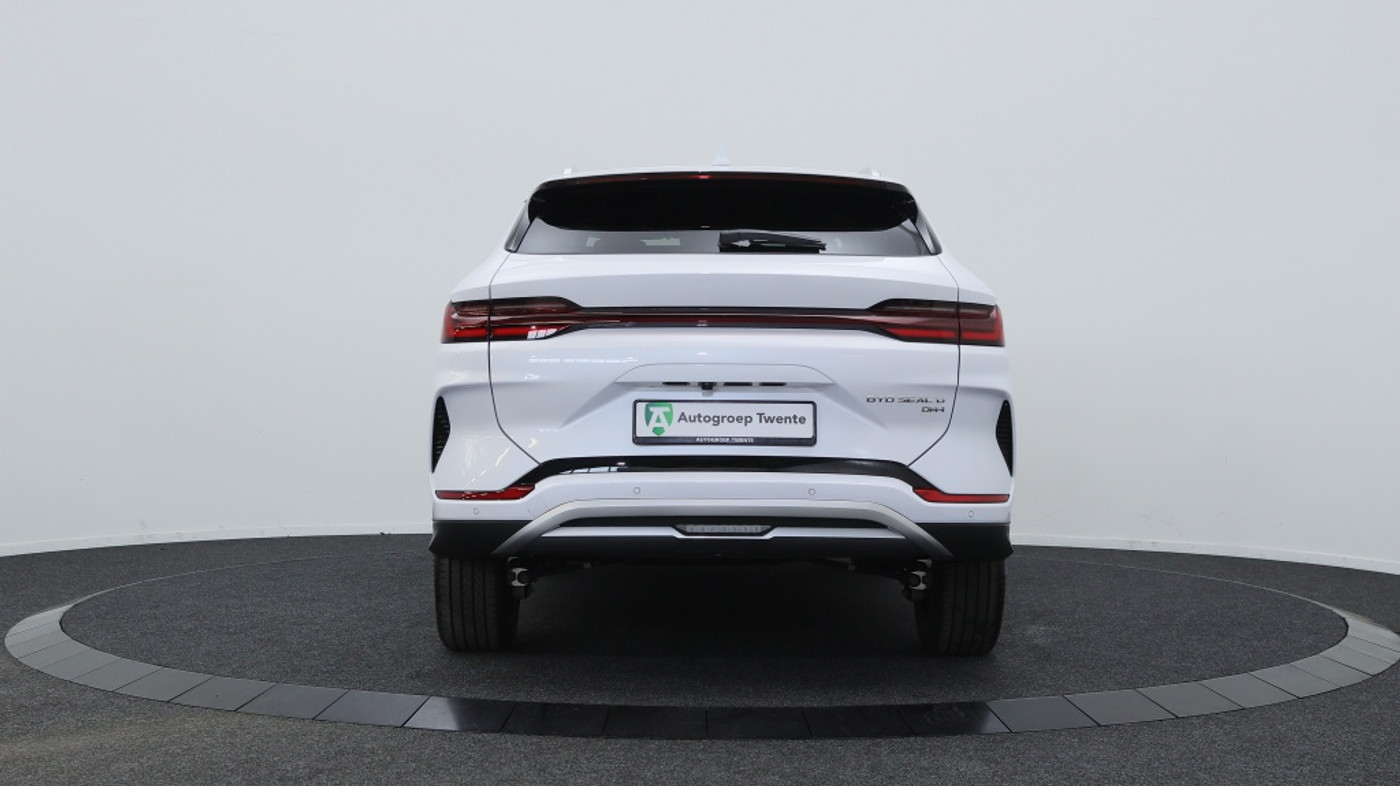 Foto van BYD BYD Seal U Dm-i