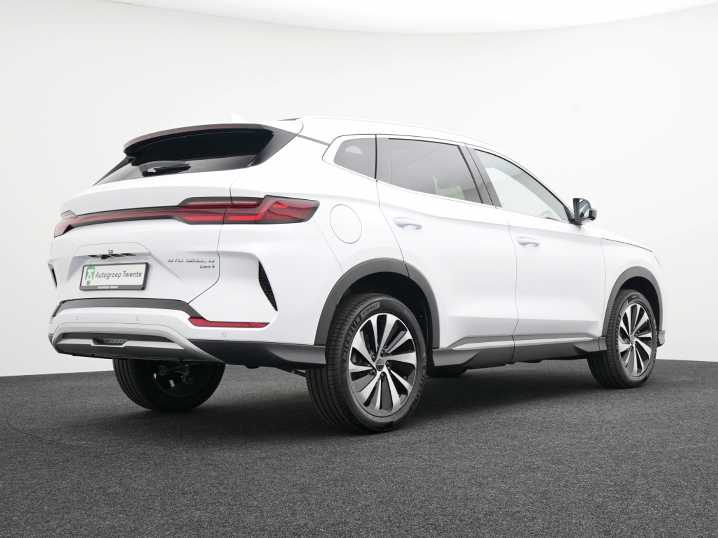 Foto van BYD BYD Seal U Dm-i