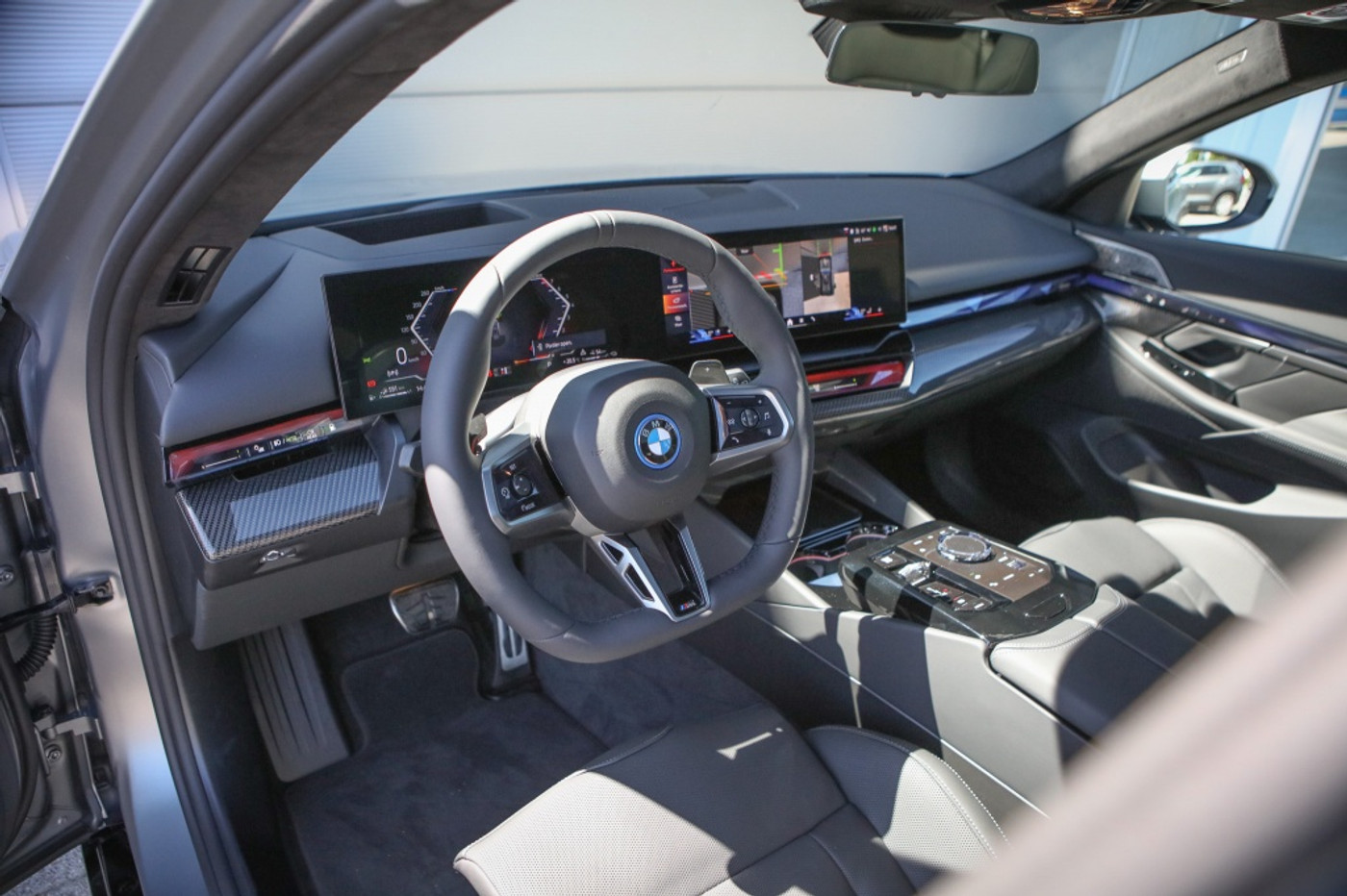 Foto van BMW 550e xDrive