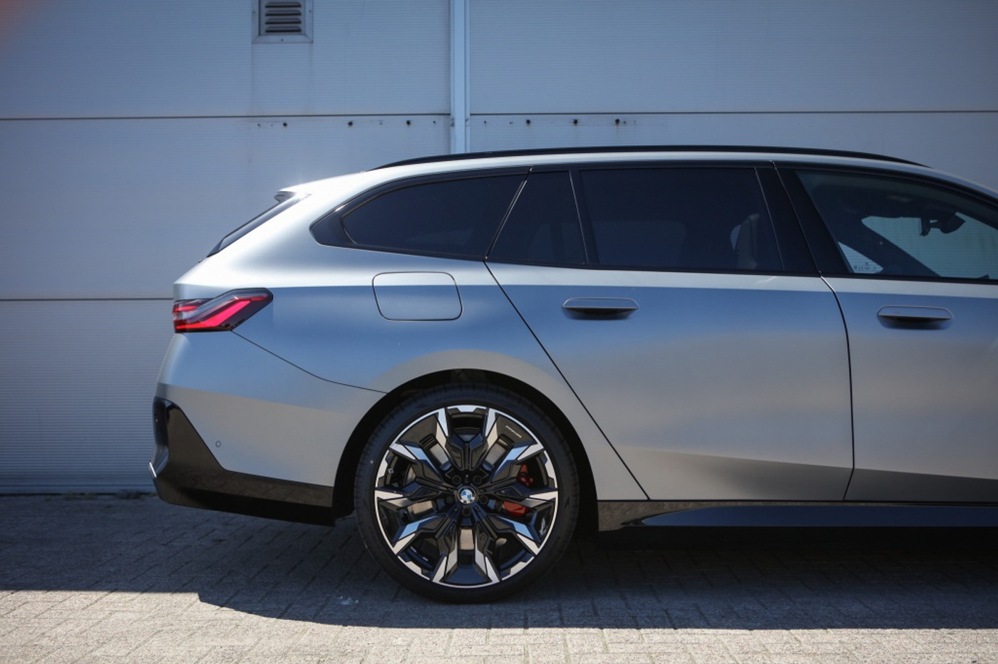 Foto van BMW 550e xDrive