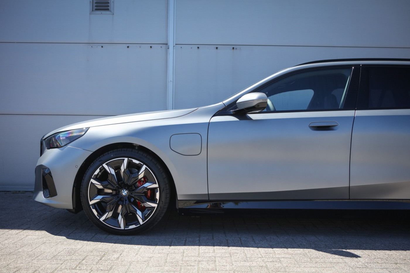 Foto van BMW 550e xDrive