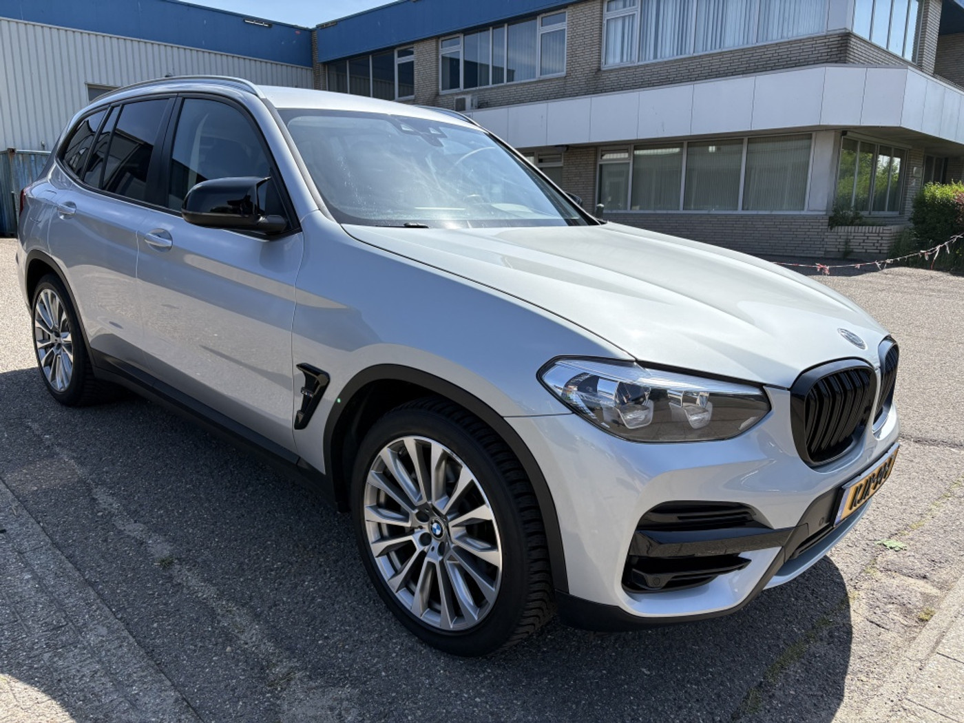 Foto van BMW X3 Xdrive30i