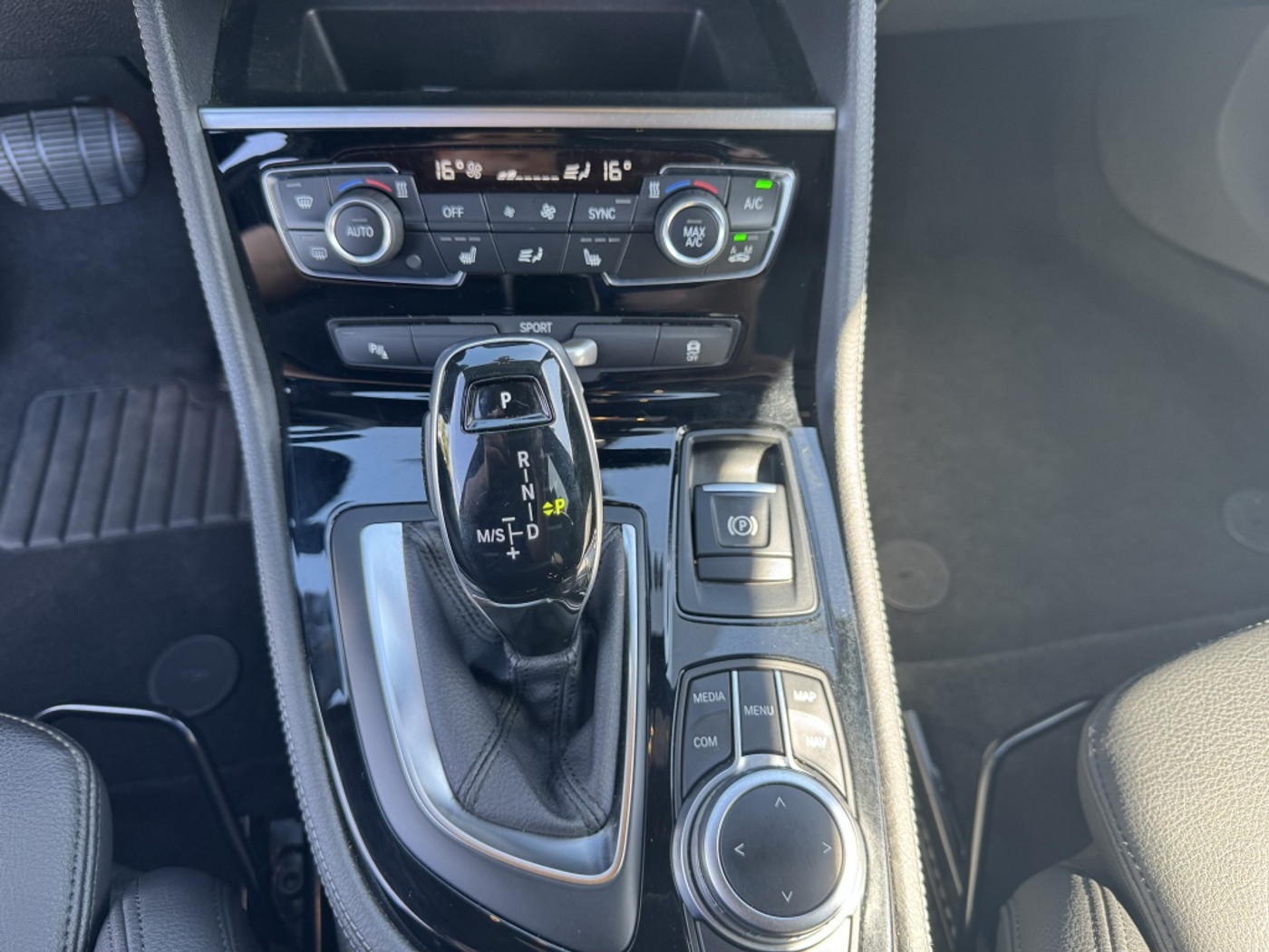 Foto van BMW 218i Active Tourer