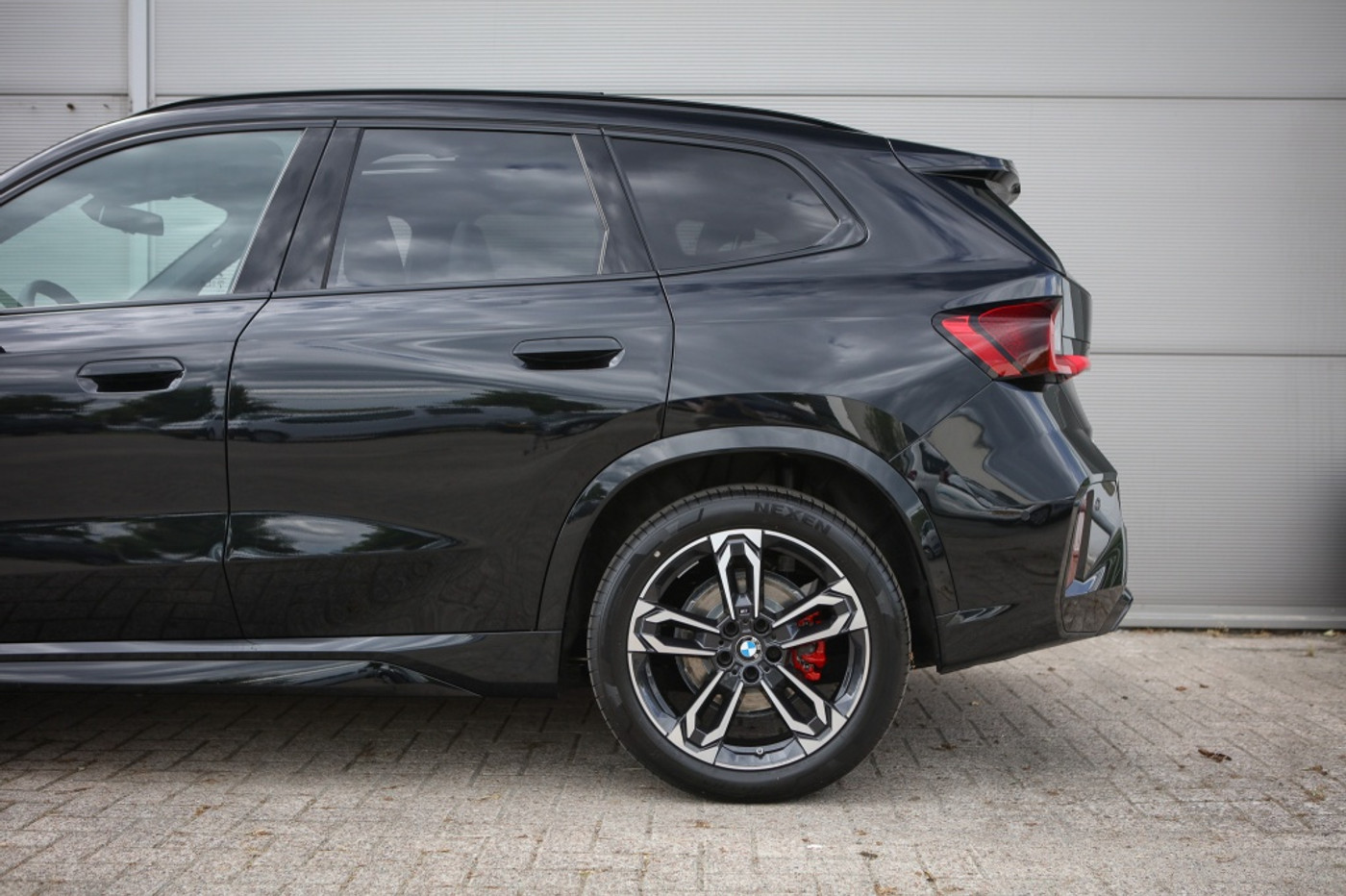 Foto van BMW Ix1 Edrive20