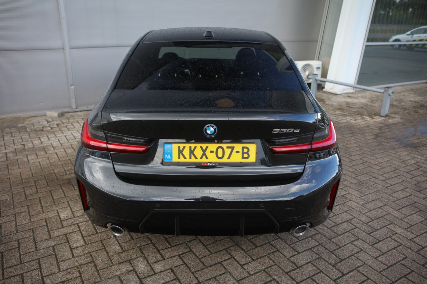 Foto van BMW 330e