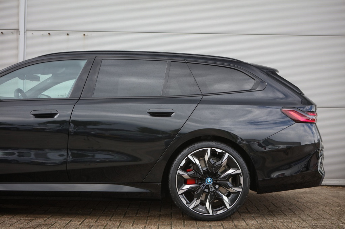 Foto van BMW 550e xDrive