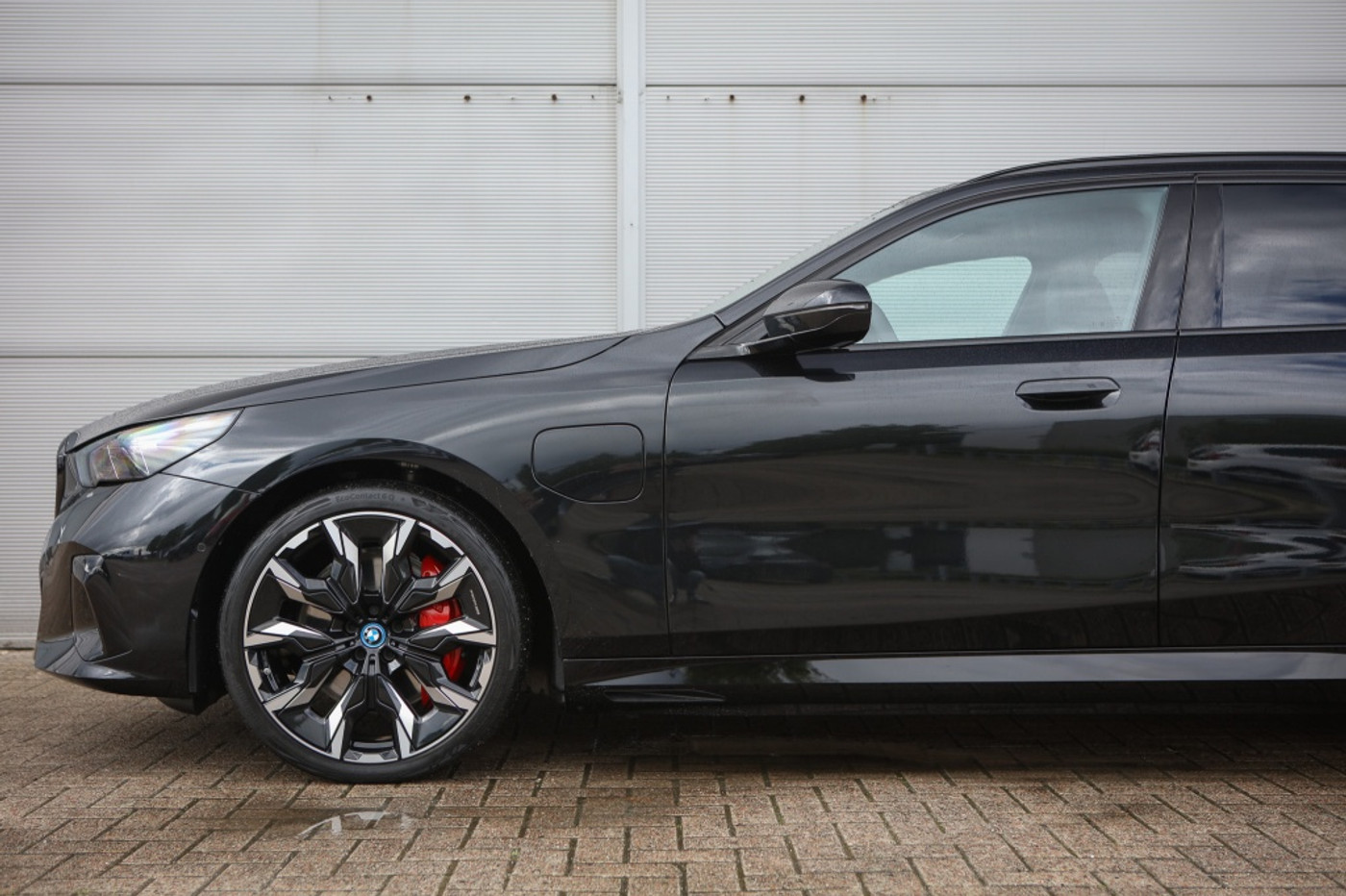 Foto van BMW 550e xDrive