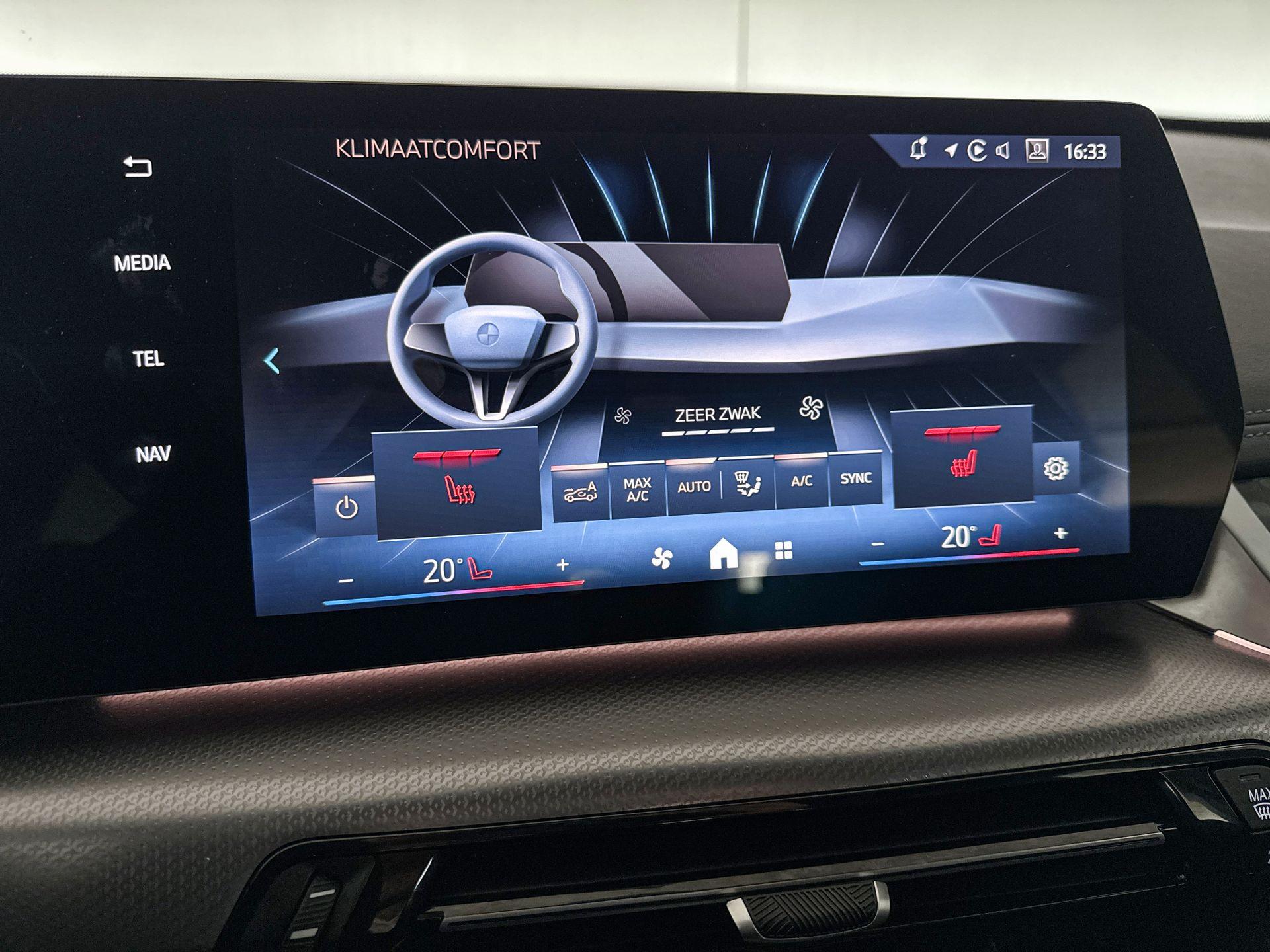 Foto van BMW X1 Xdrive25e