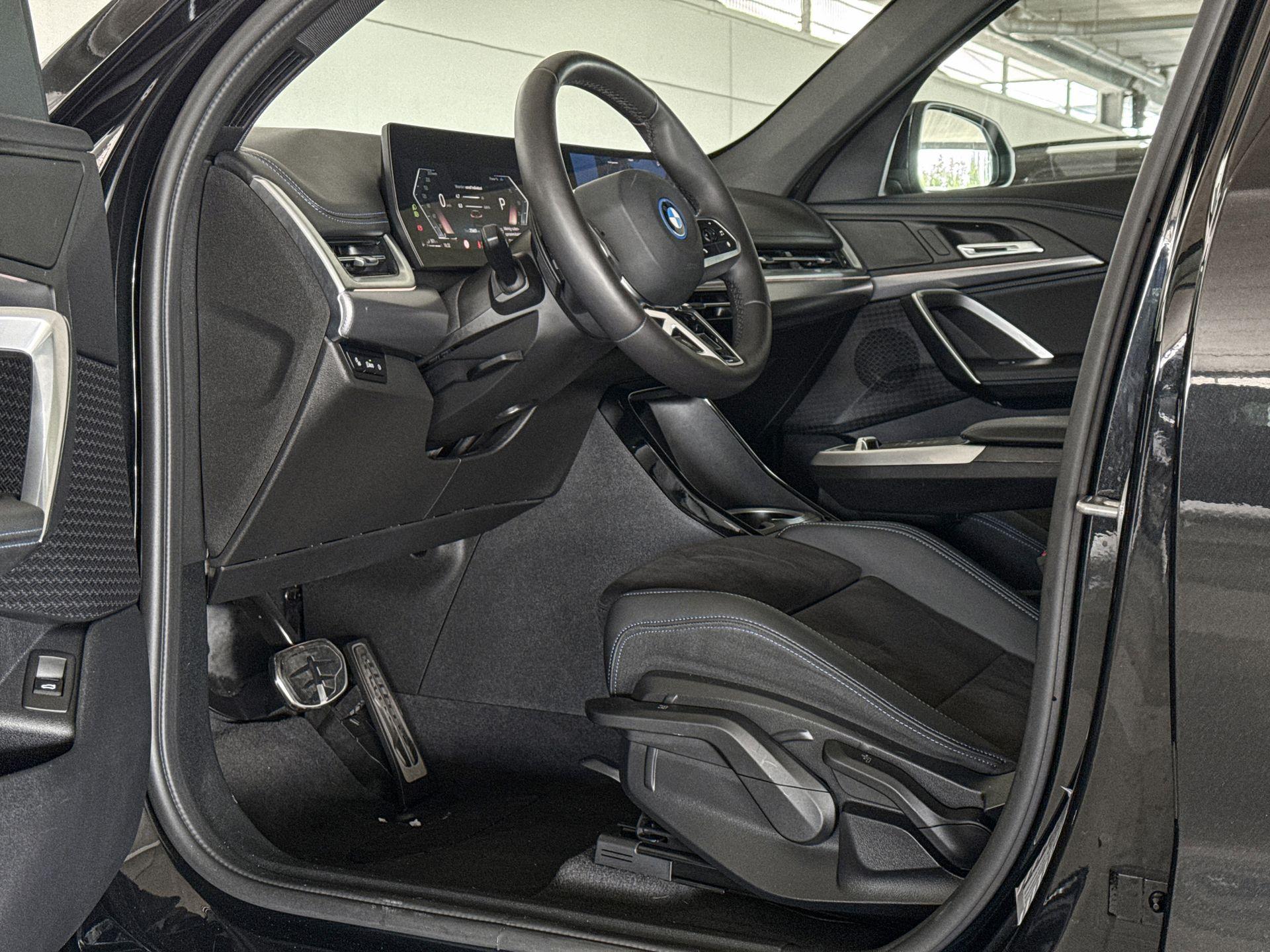 Foto van BMW X1 Xdrive25e