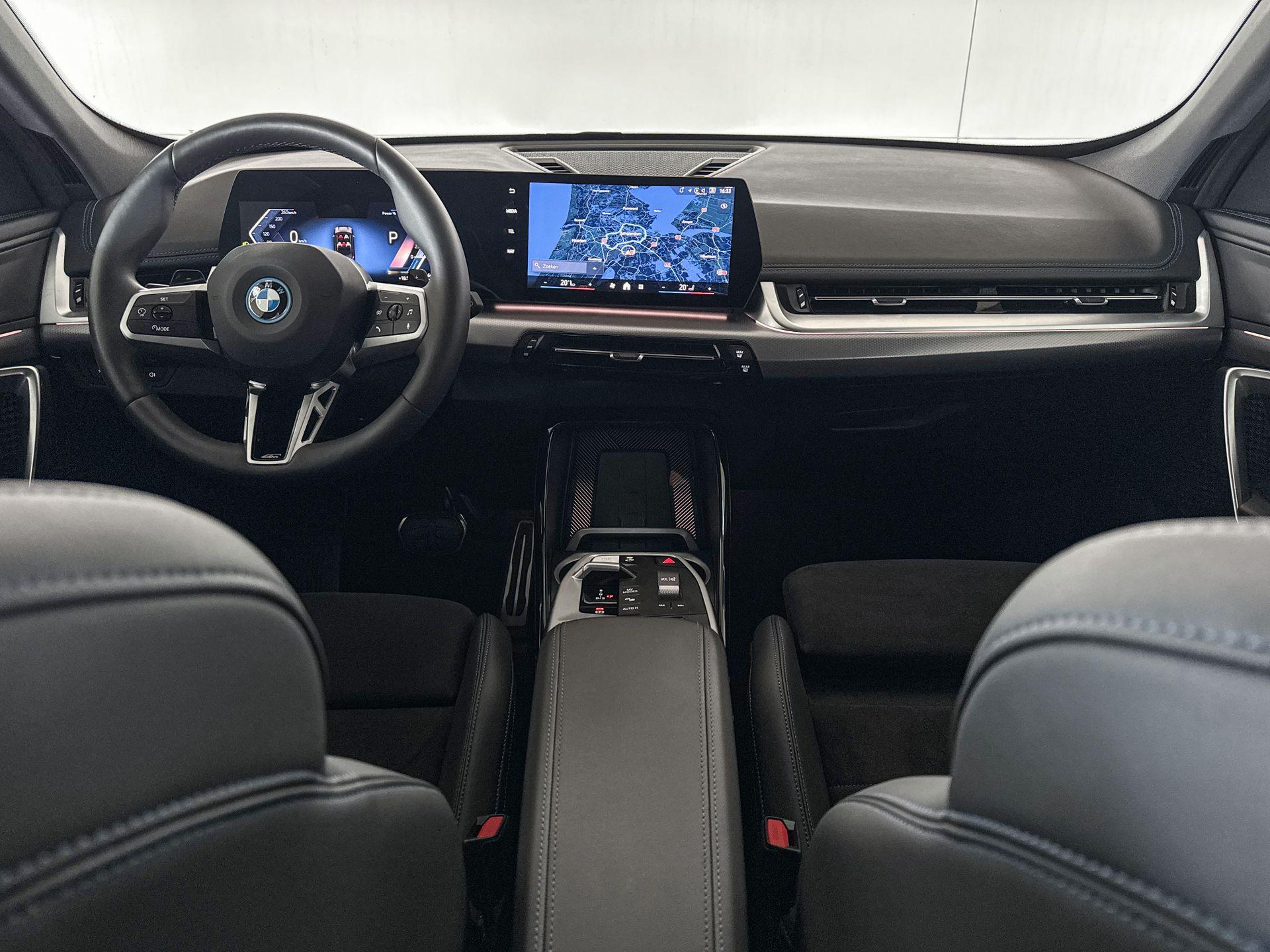 Foto van BMW X1 Xdrive25e
