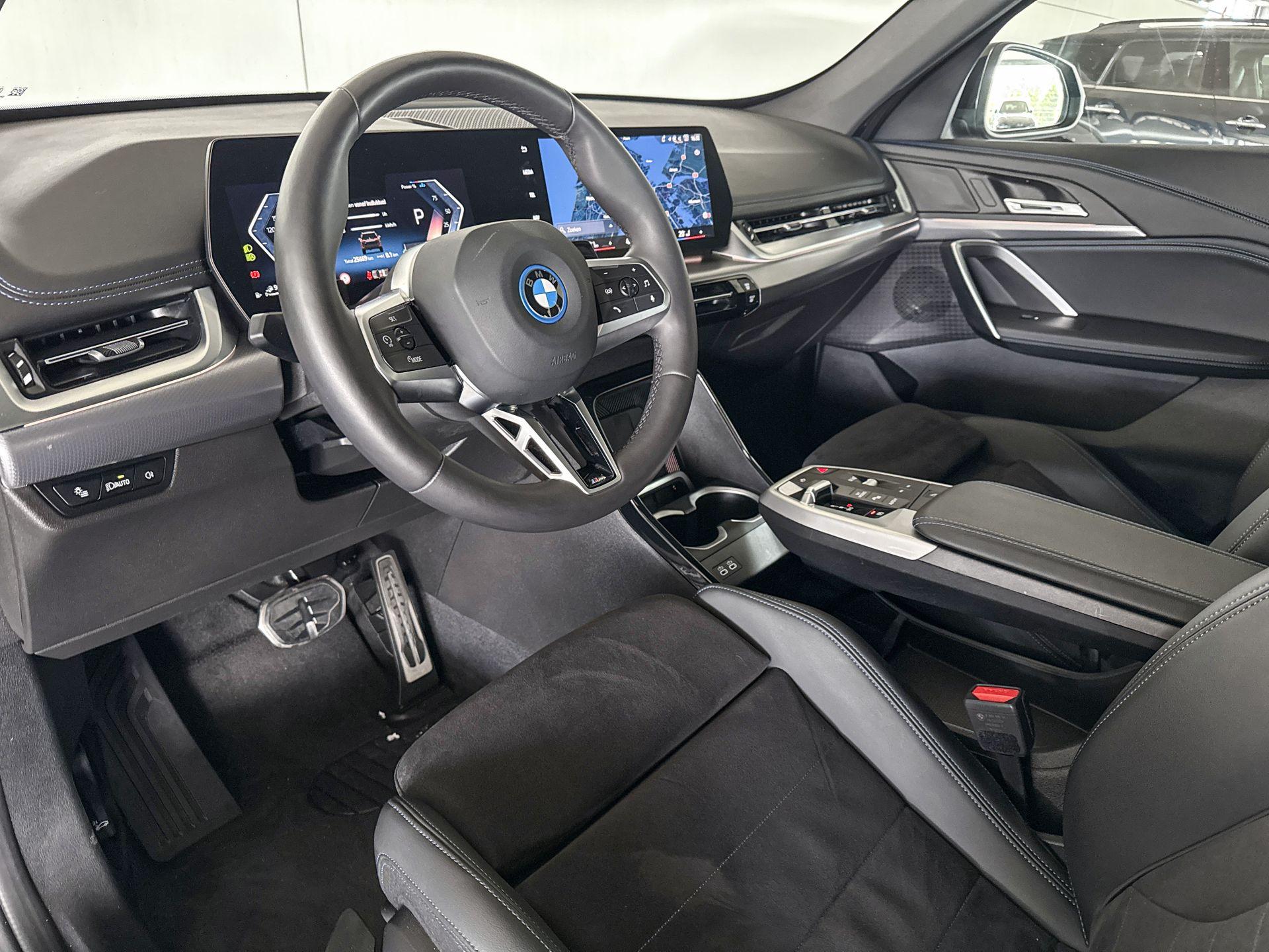 Foto van BMW X1 Xdrive25e