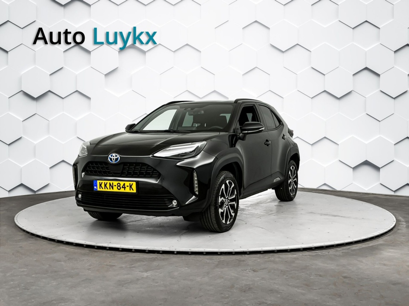Toyota Toyota Yaris Cross 1.5 Hybrid Dynamic | Navigatie | 17'' L.M. Velgen | Adaptieve Cruise Control 2023 - voorkant