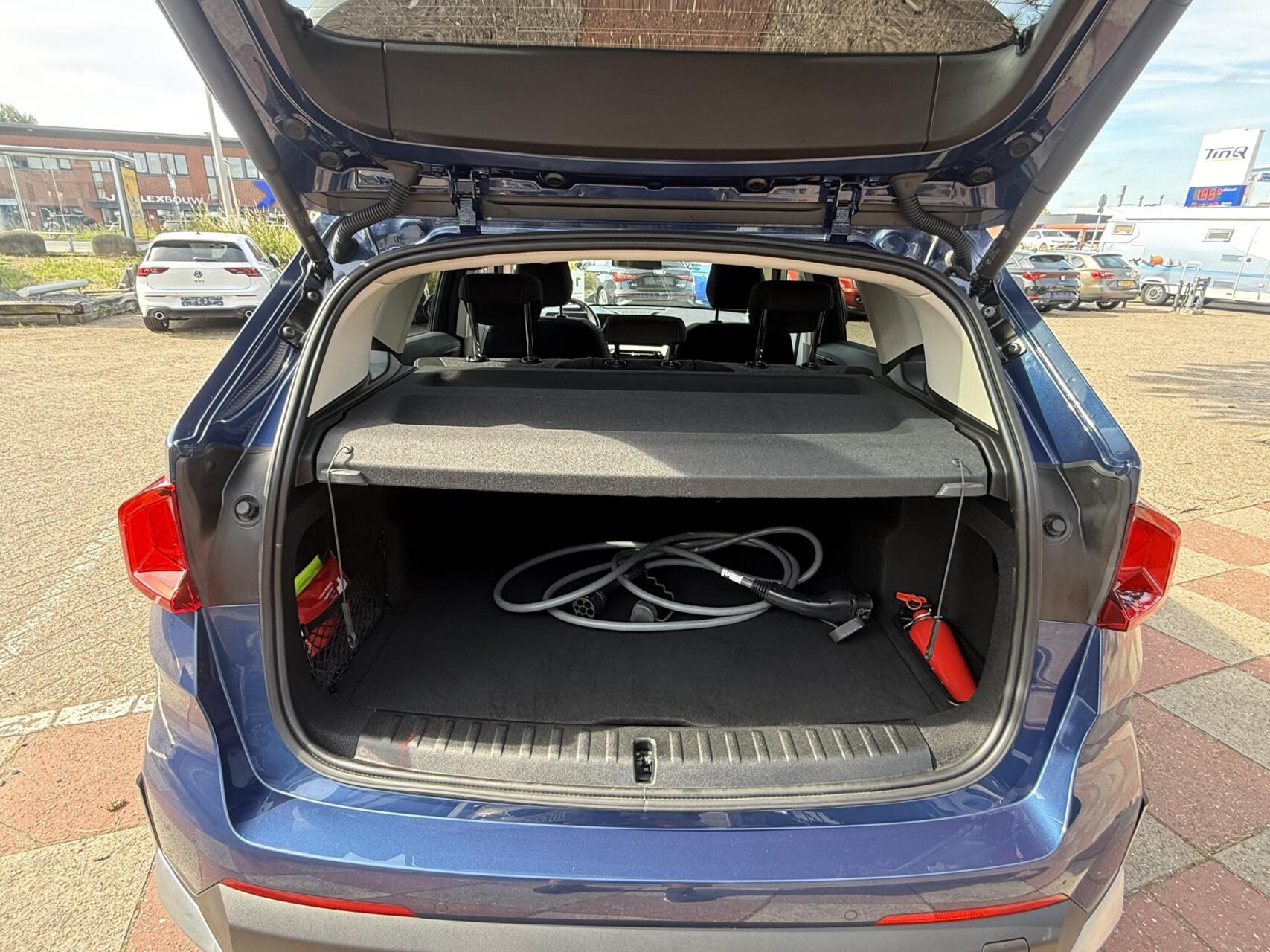 Foto van BMW Ix1