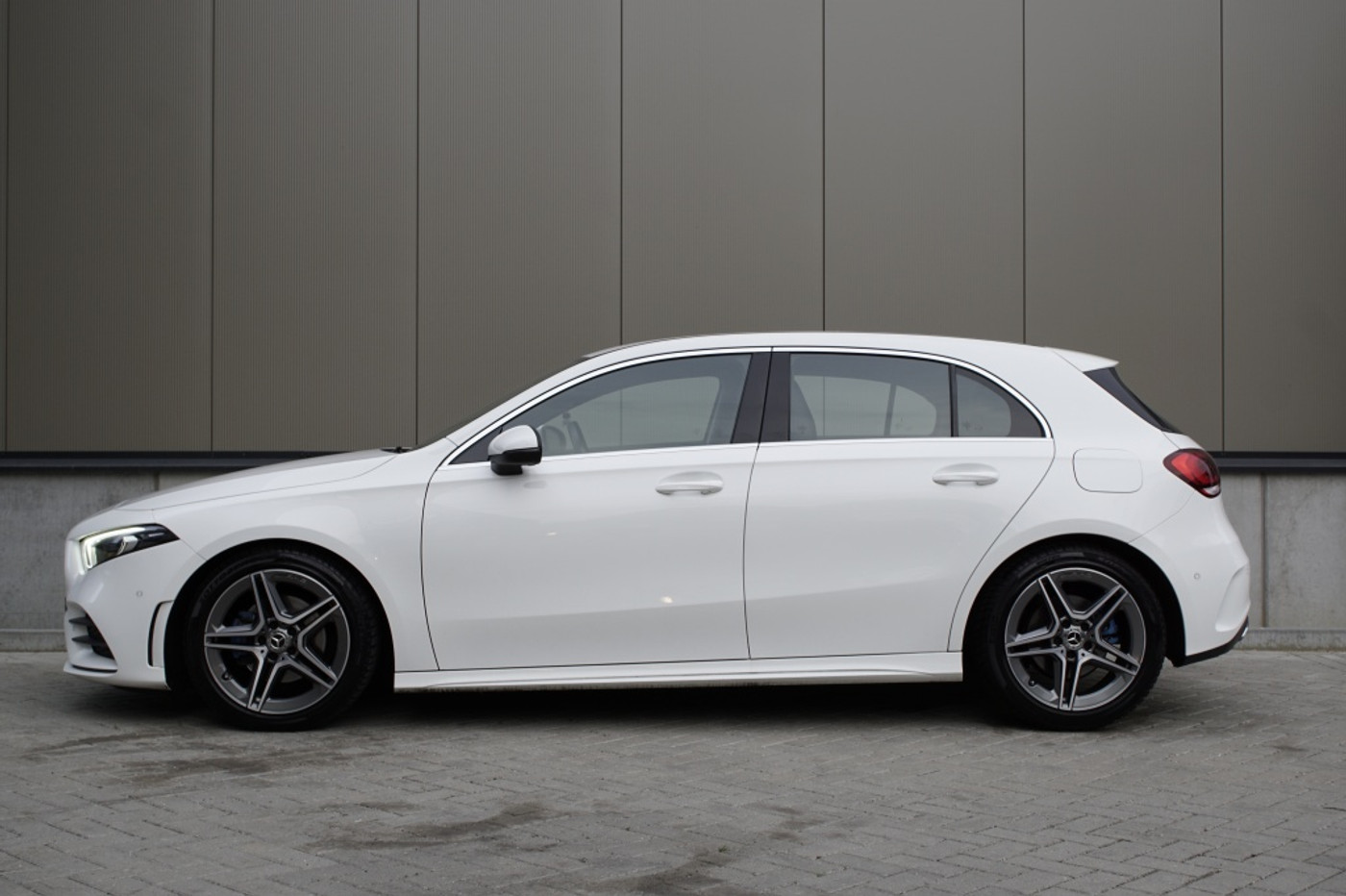Foto van Mercedes-Benz A 200