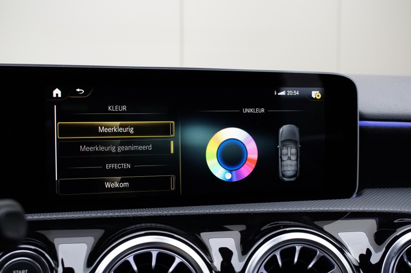 Foto van Mercedes-Benz A 200