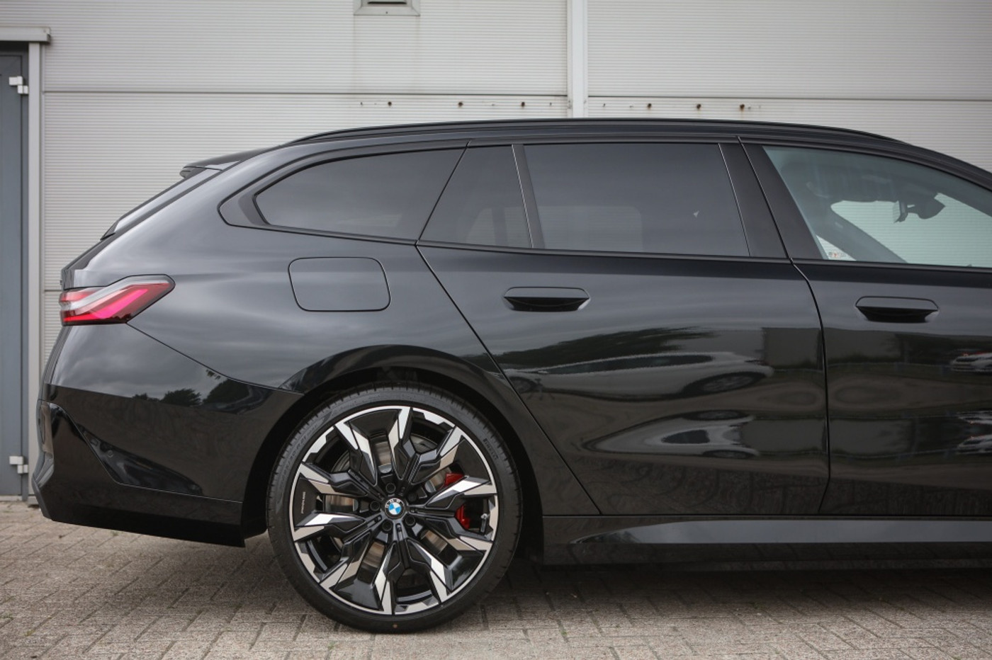 Foto van BMW 550e xDrive