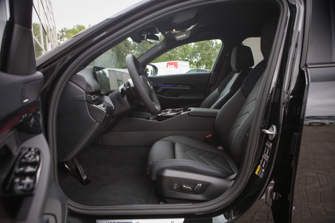 Foto van BMW 550e xDrive