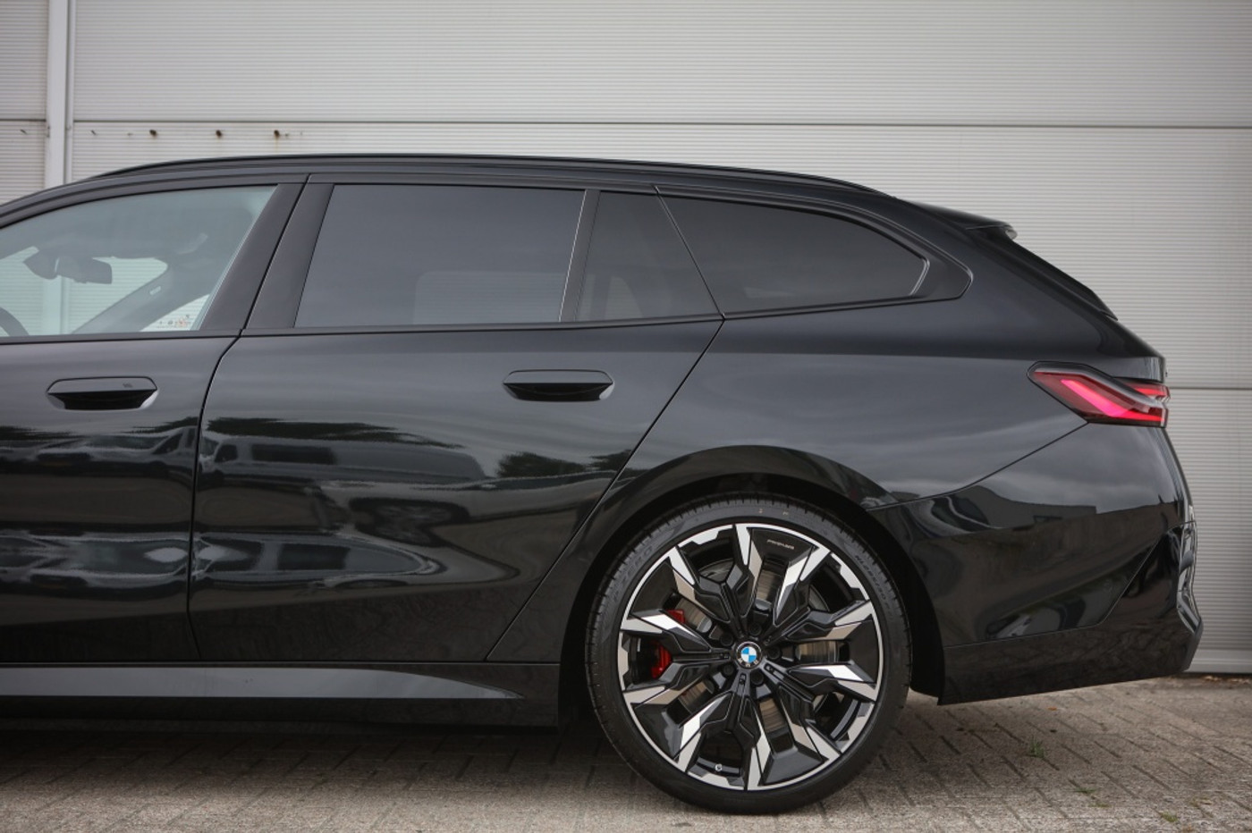 Foto van BMW 550e xDrive