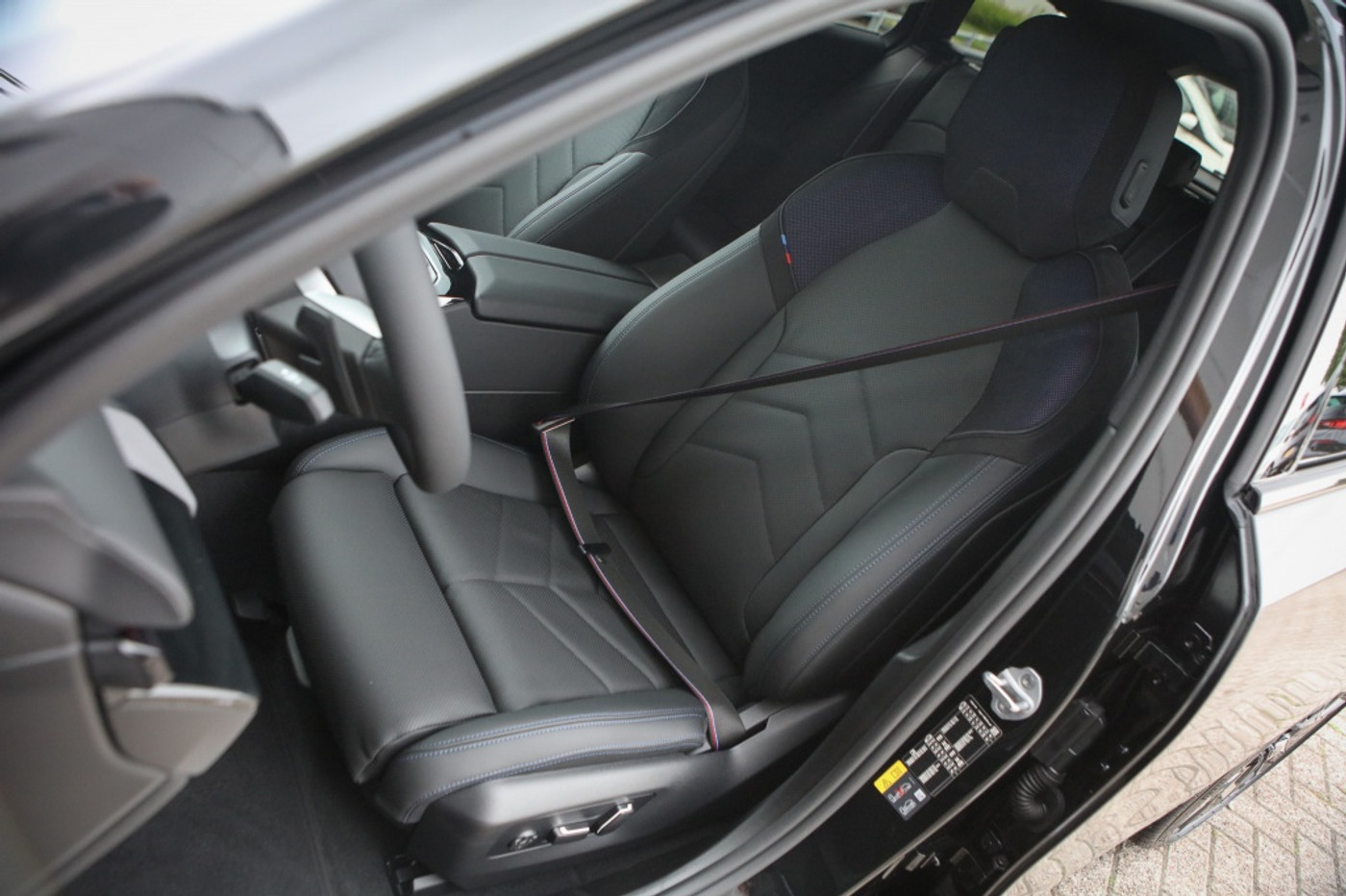 Foto van BMW 550e xDrive