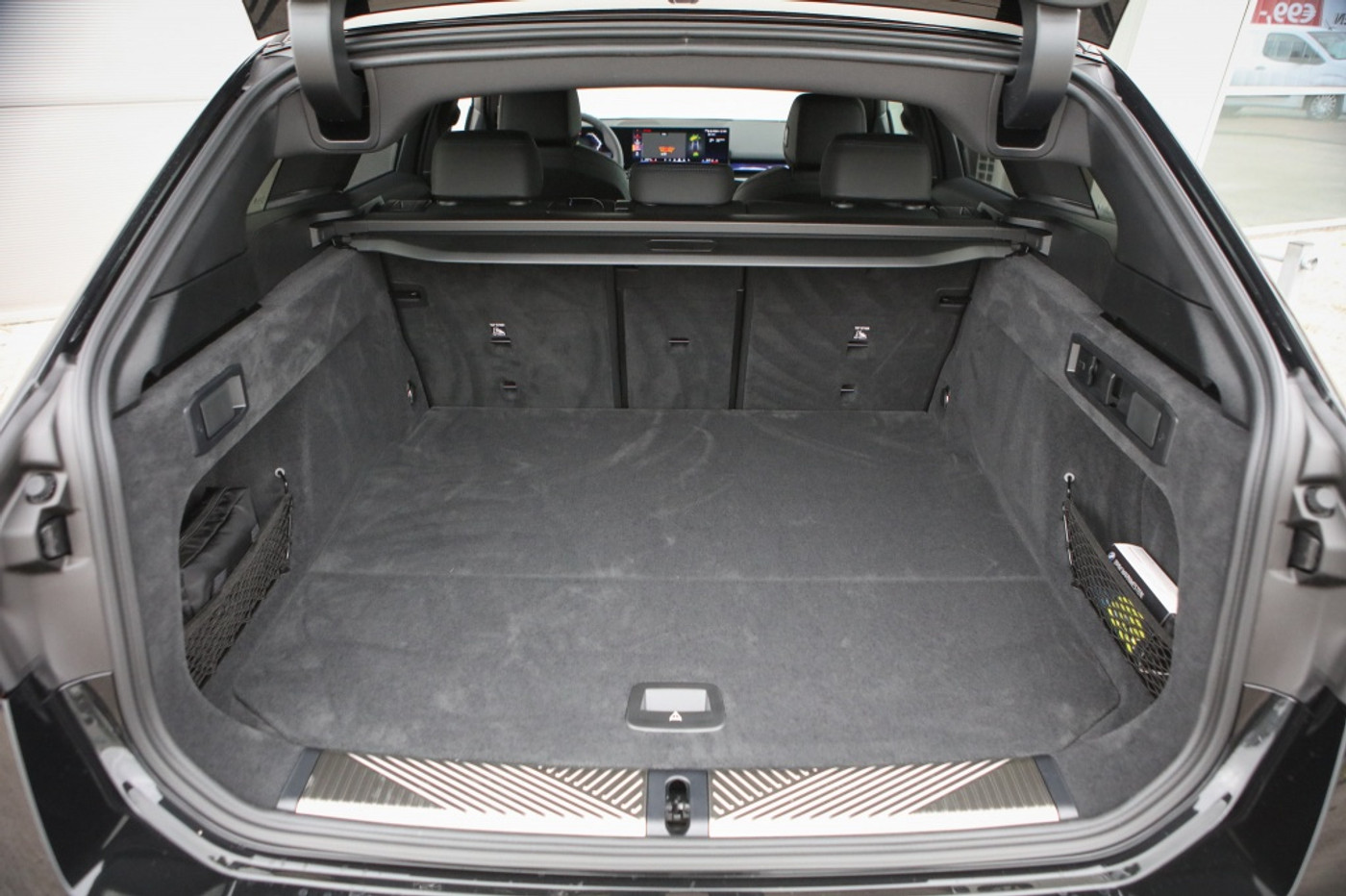Foto van BMW 550e xDrive