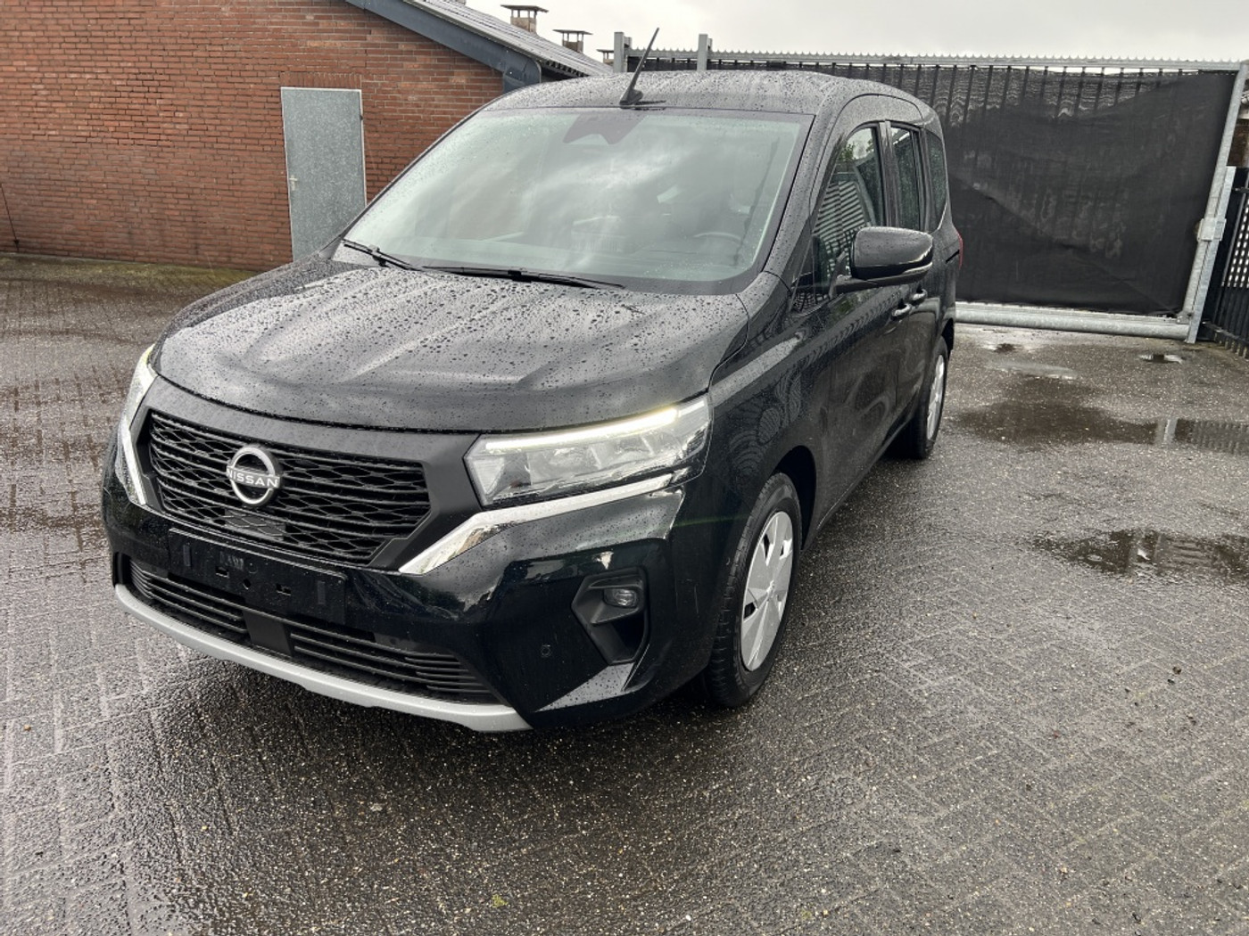 Nissan Townstar 1.3i 5pers. 2024 - voorkant