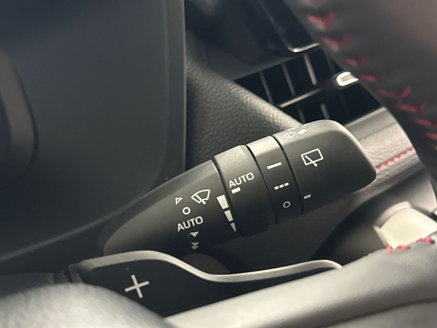 Foto van Suzuki Suzuki Across