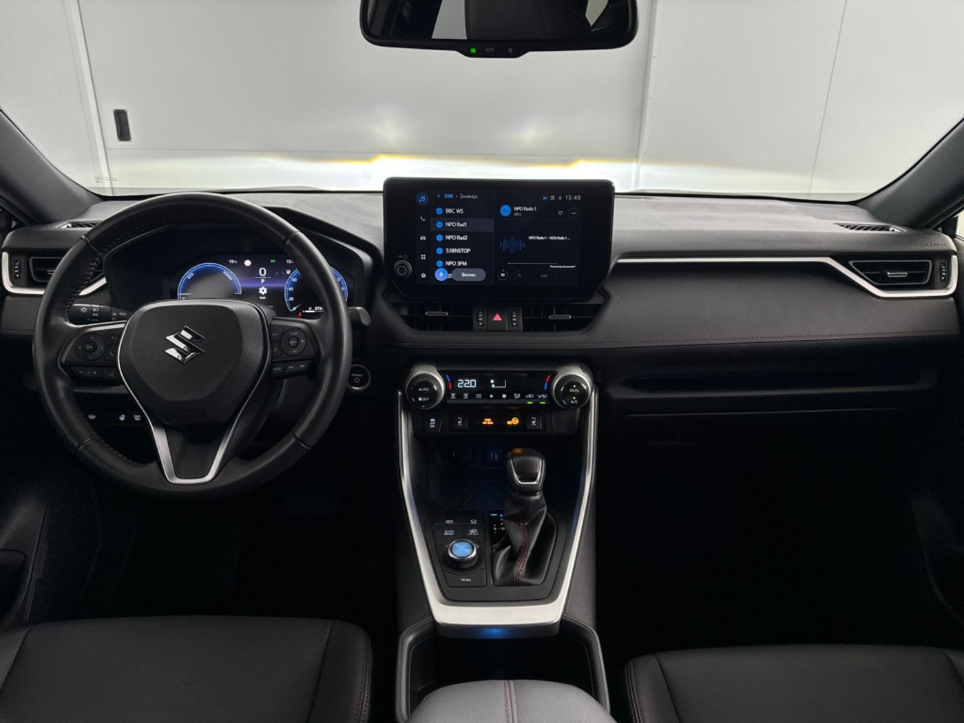 Foto van Suzuki Suzuki Across
