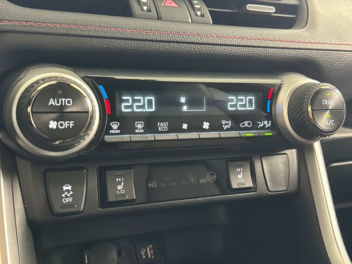 Foto van Suzuki Suzuki Across