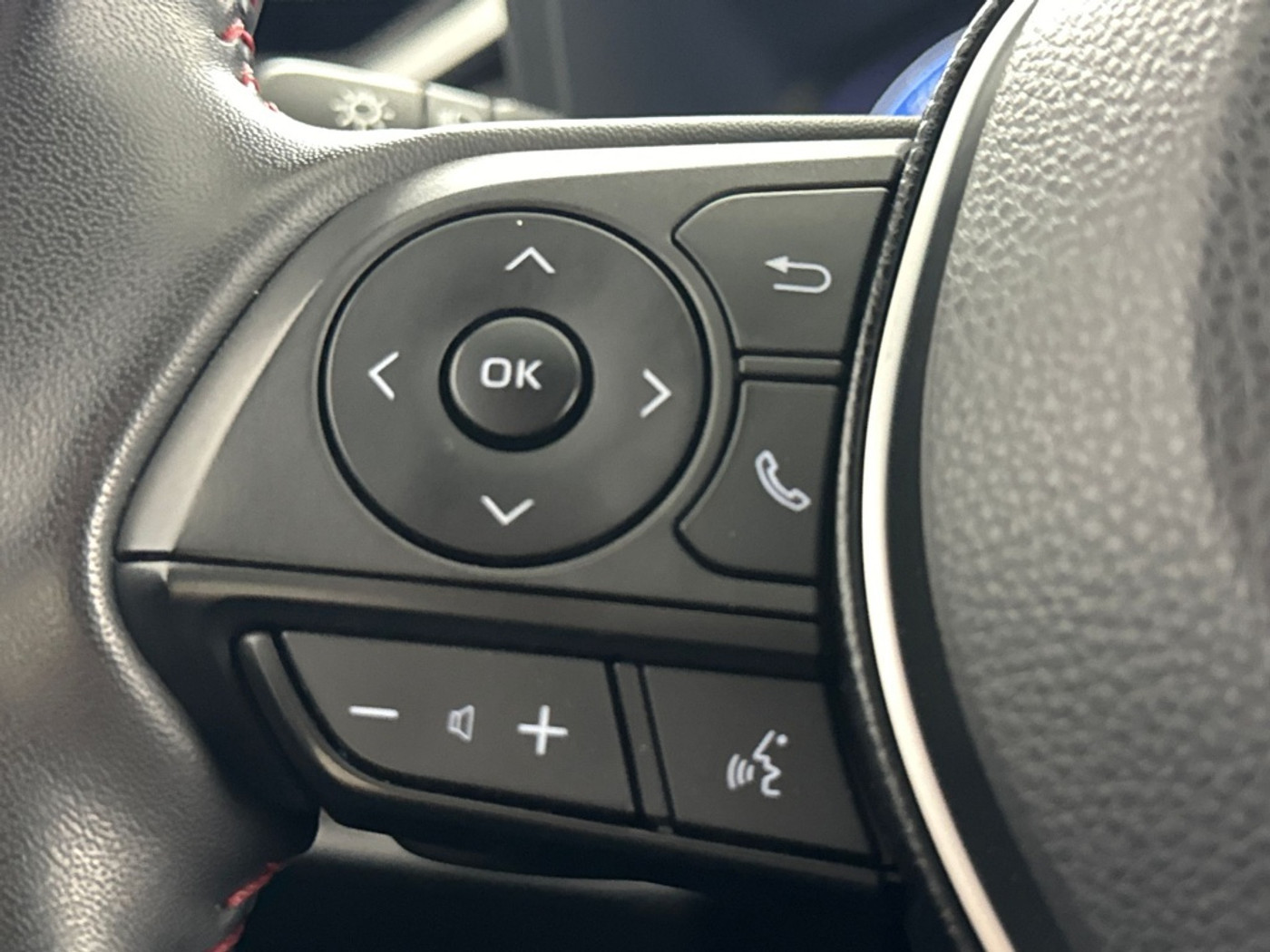 Foto van Suzuki Suzuki Across