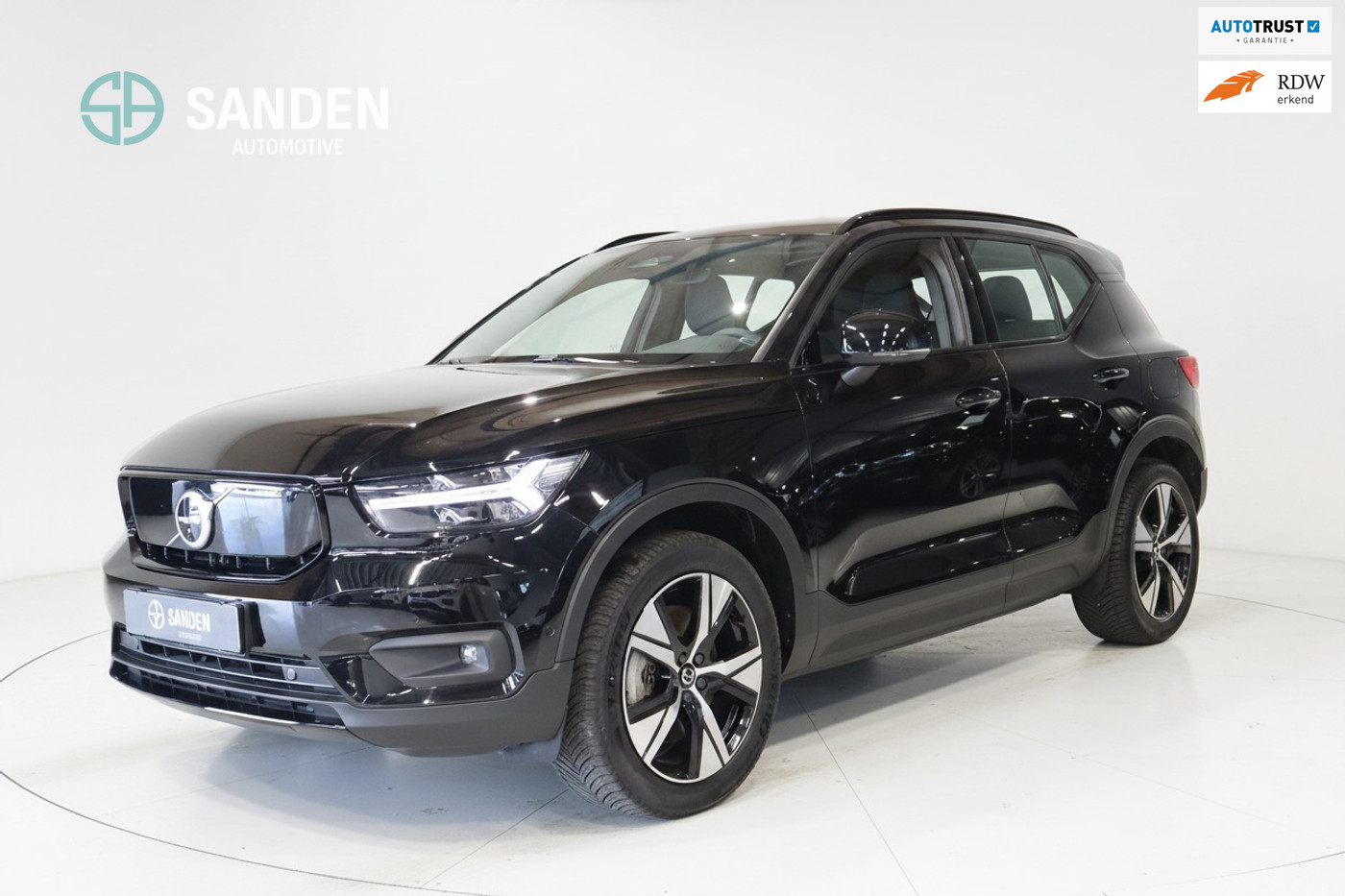 Volvo XC40 Recharge Ultimate|LED|Navi|Pano|Rijassistent pakket|Stoel+Stuurverwarming|360 camera|Warmtepomp|19inch 2022 - voorkant