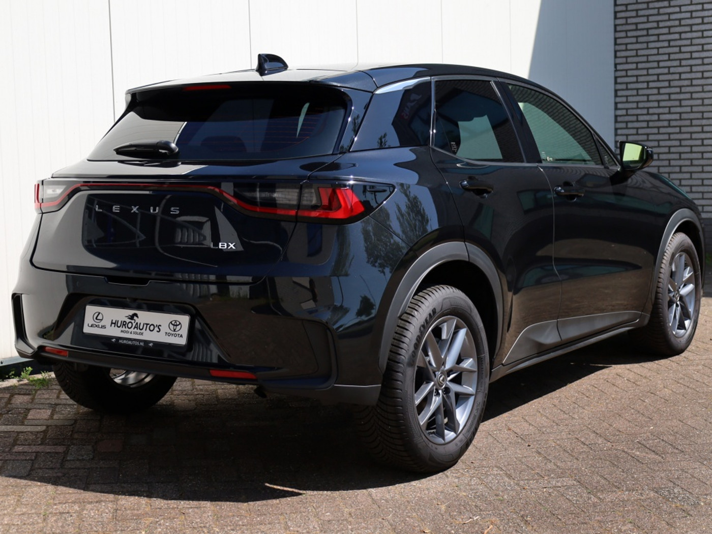 Foto van Lexus Lexus LBX
