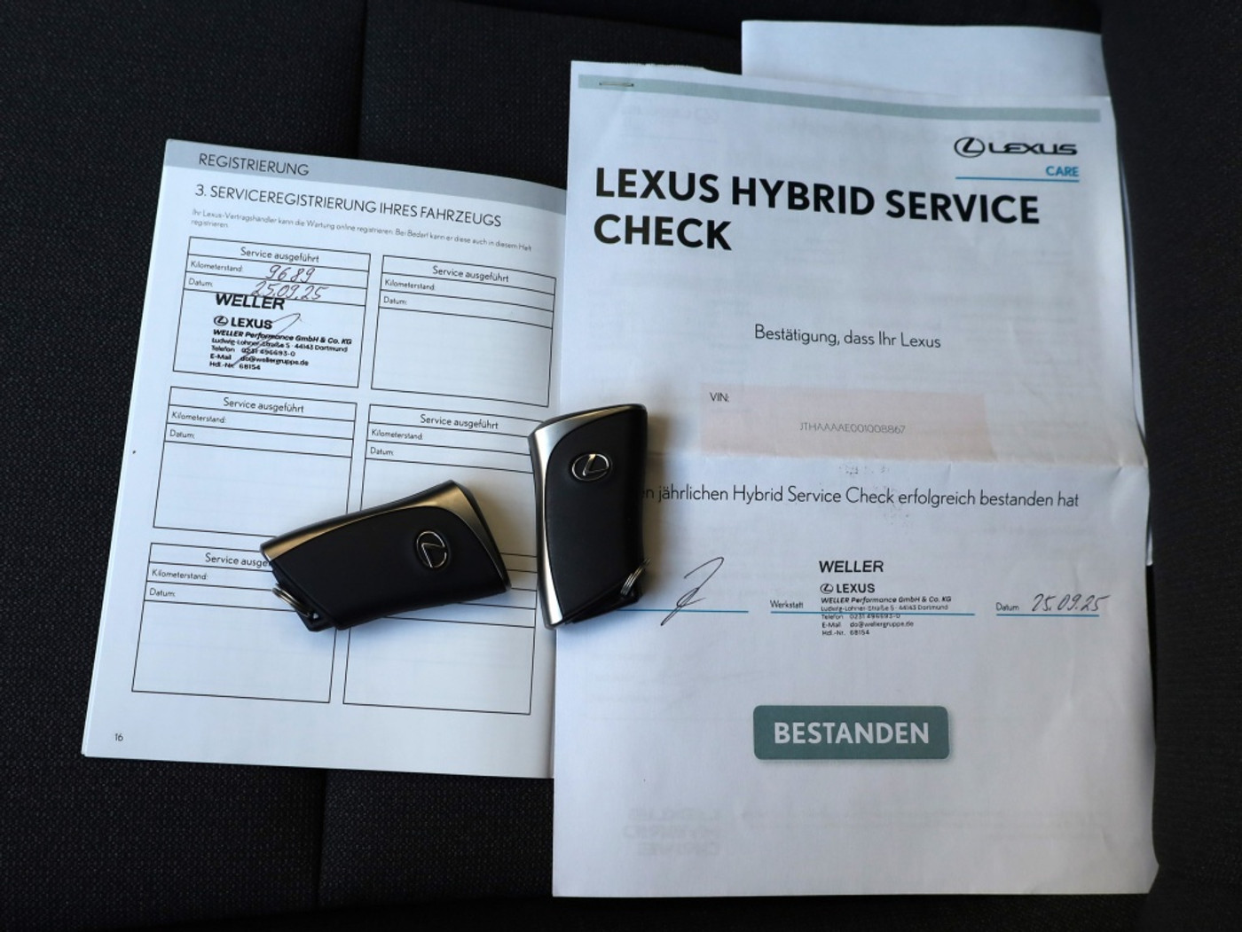 Foto van Lexus Lexus LBX