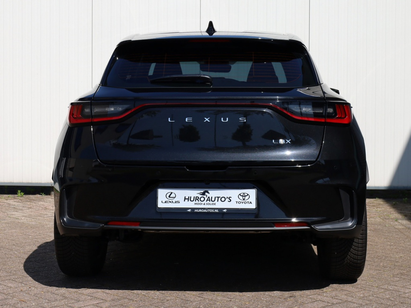 Foto van Lexus Lexus LBX