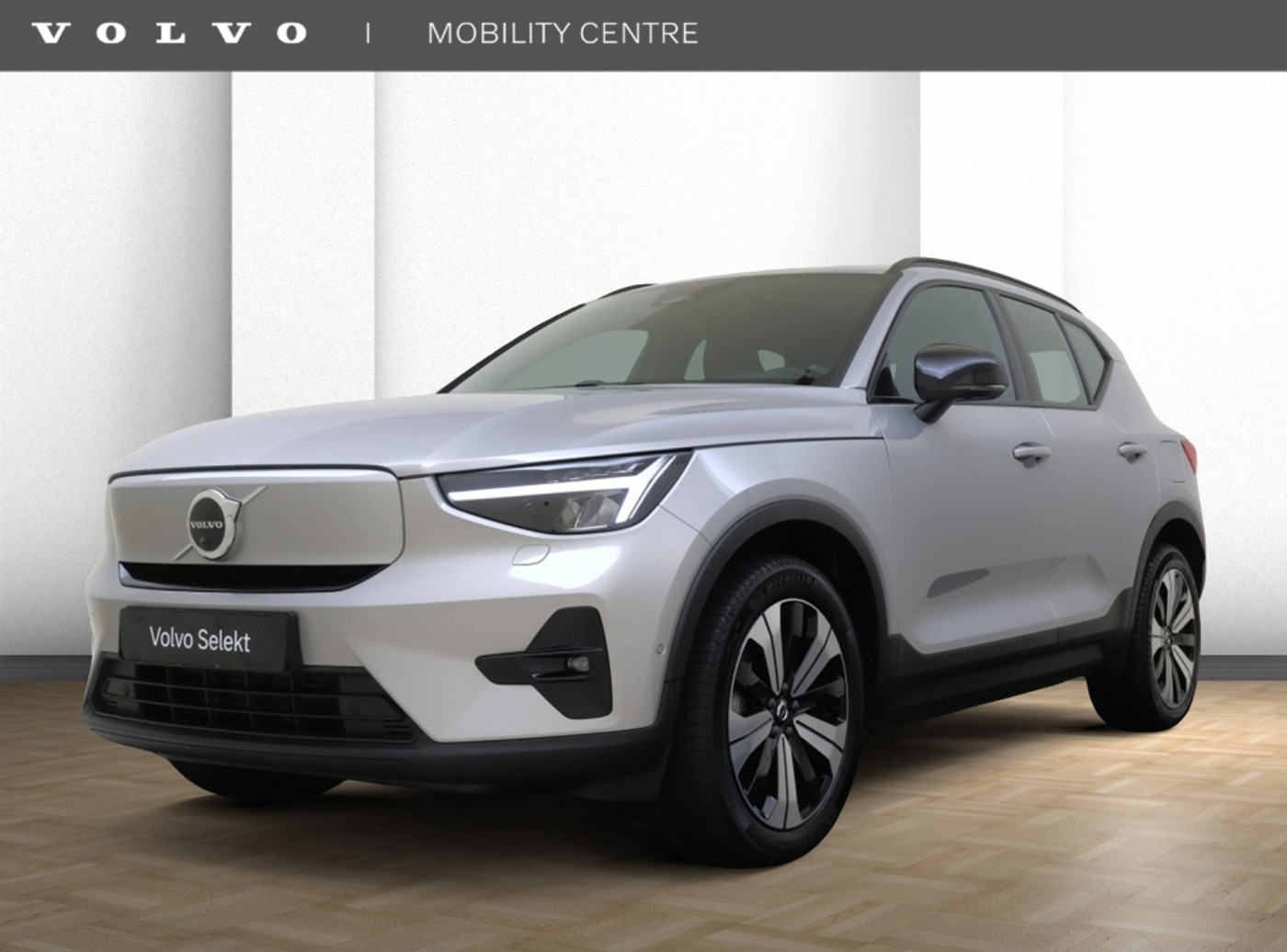 Volvo XC40 Ultimate Dark | Panoramadak | 360° Camera | Harman/Kardon | 2023 - voorkant