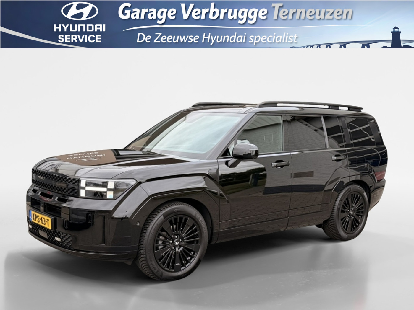 Hyundai Santa Fe 1.6 T-GDI PHEV Black line 6 zits | Elek. trekhaak | full options | Leder | Captain seats 2025 - voorkant