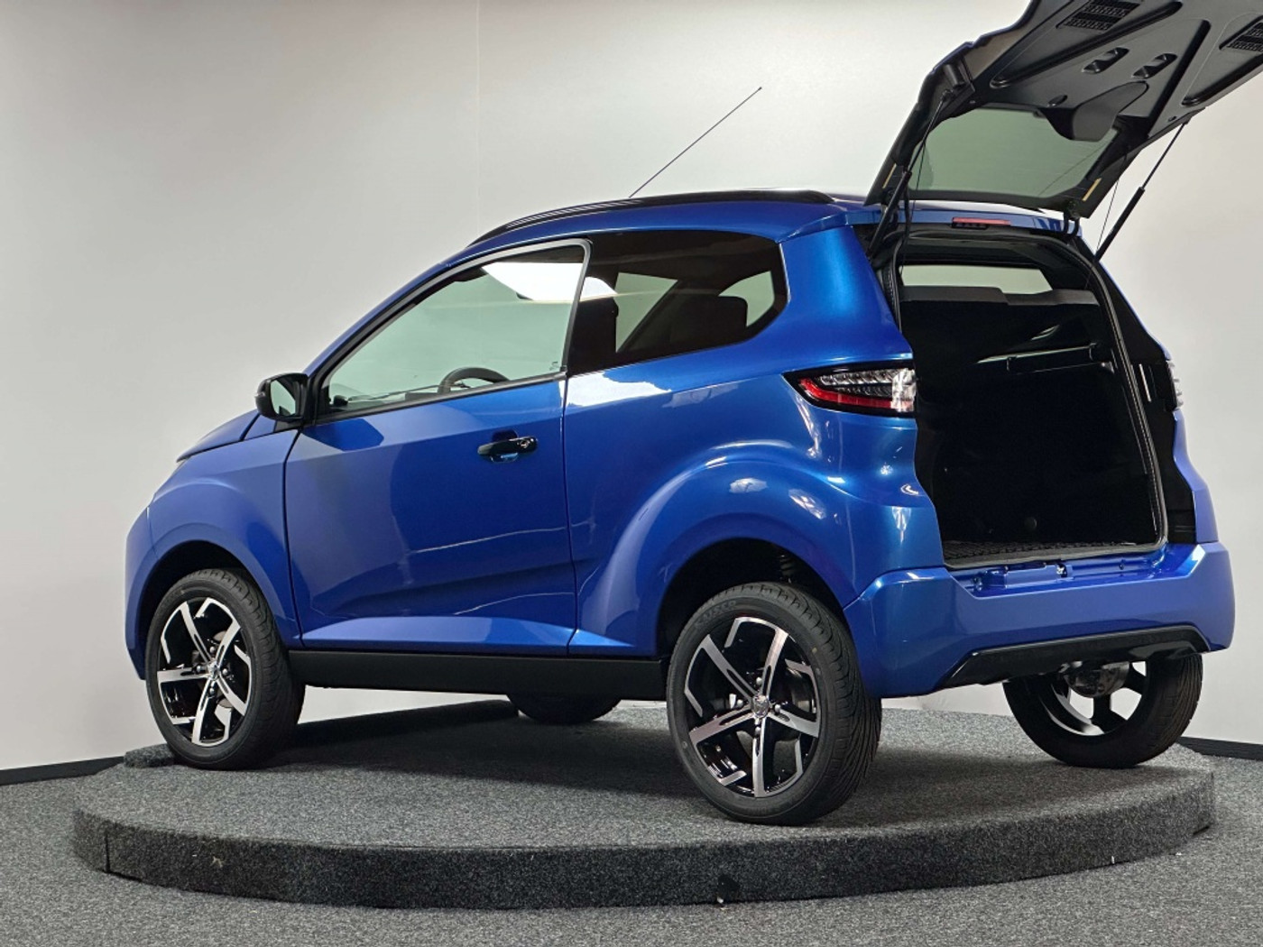 Foto van Aixam E-crossover | Digitaal Dashboard